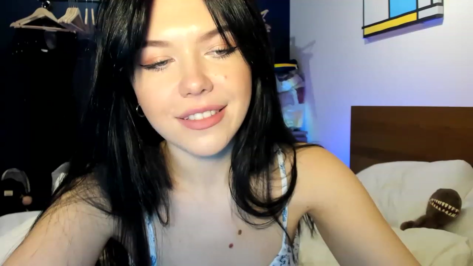 Gallery image thumbnail from Nancy_Morris's myfreecams stream on, 04/07/2023, 03:22 image 11 of 20
