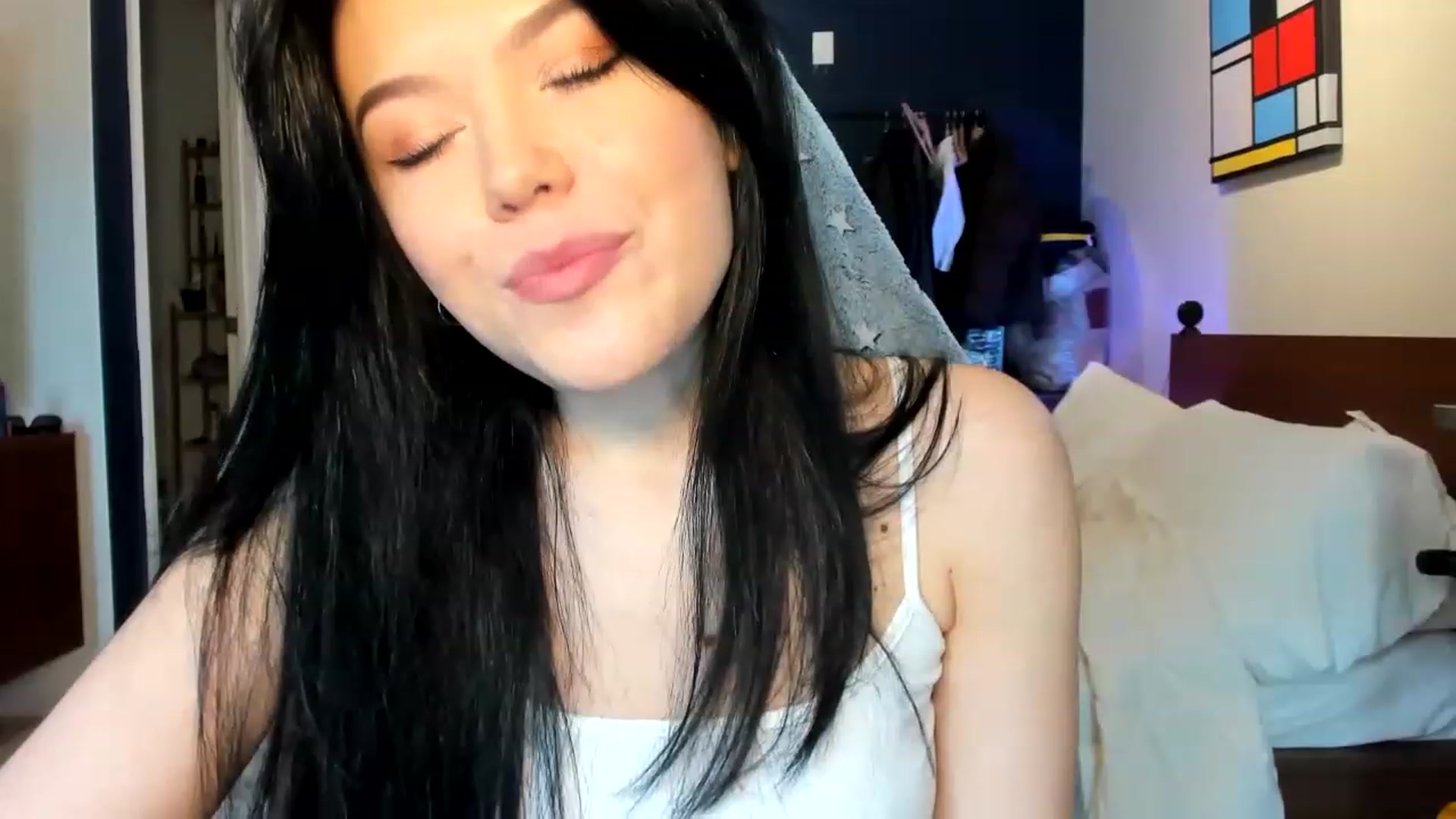 Gallery image thumbnail from Nancy_Morris's myfreecams stream on, 04/09/2023, 01:03 image 7 of 20