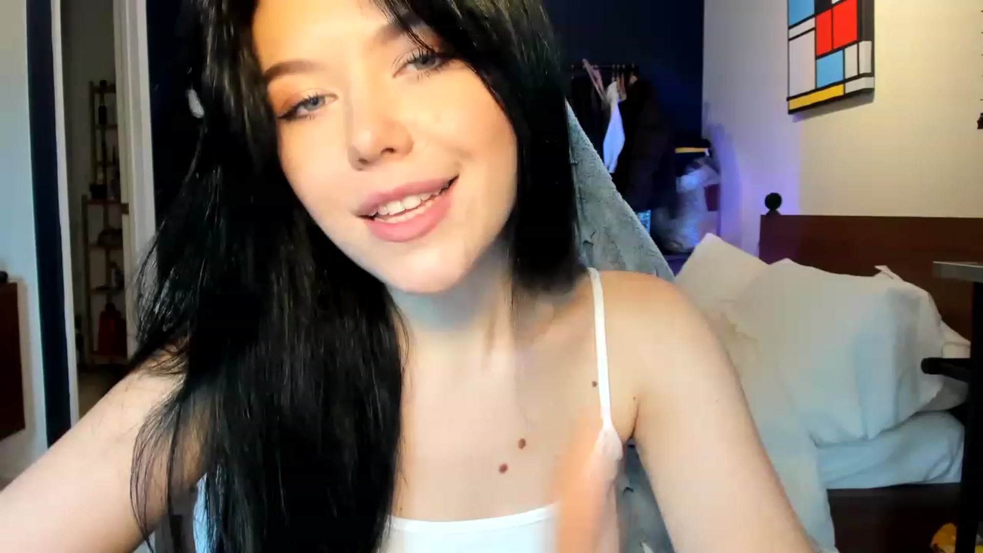 Gallery image thumbnail from Nancy_Morris's myfreecams stream on, 04/09/2023, 01:03 image 10 of 20