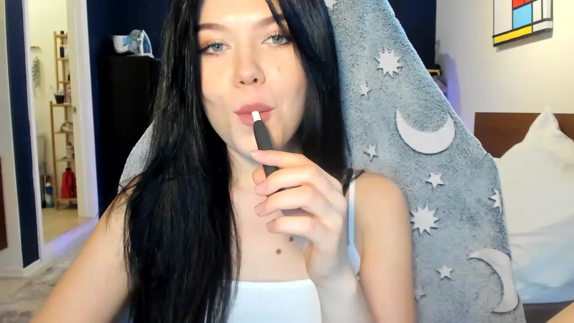 Gallery image thumbnail from Nancy_Morris's myfreecams stream on, 04/09/2023, 01:52 image 15 of 20