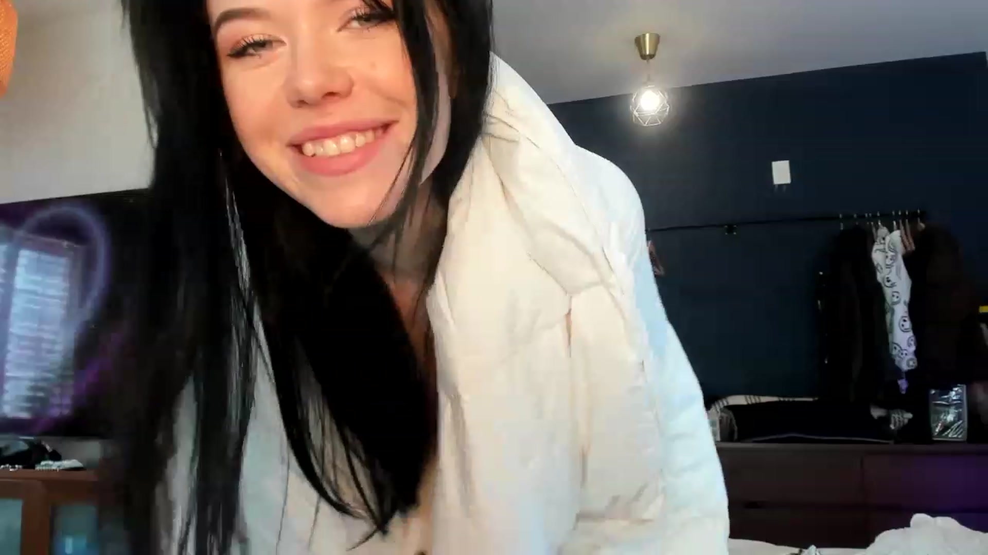 Gallery image thumbnail from Nancy_Morris's myfreecams stream on, 04/09/2023, 23:56 image 8 of 20
