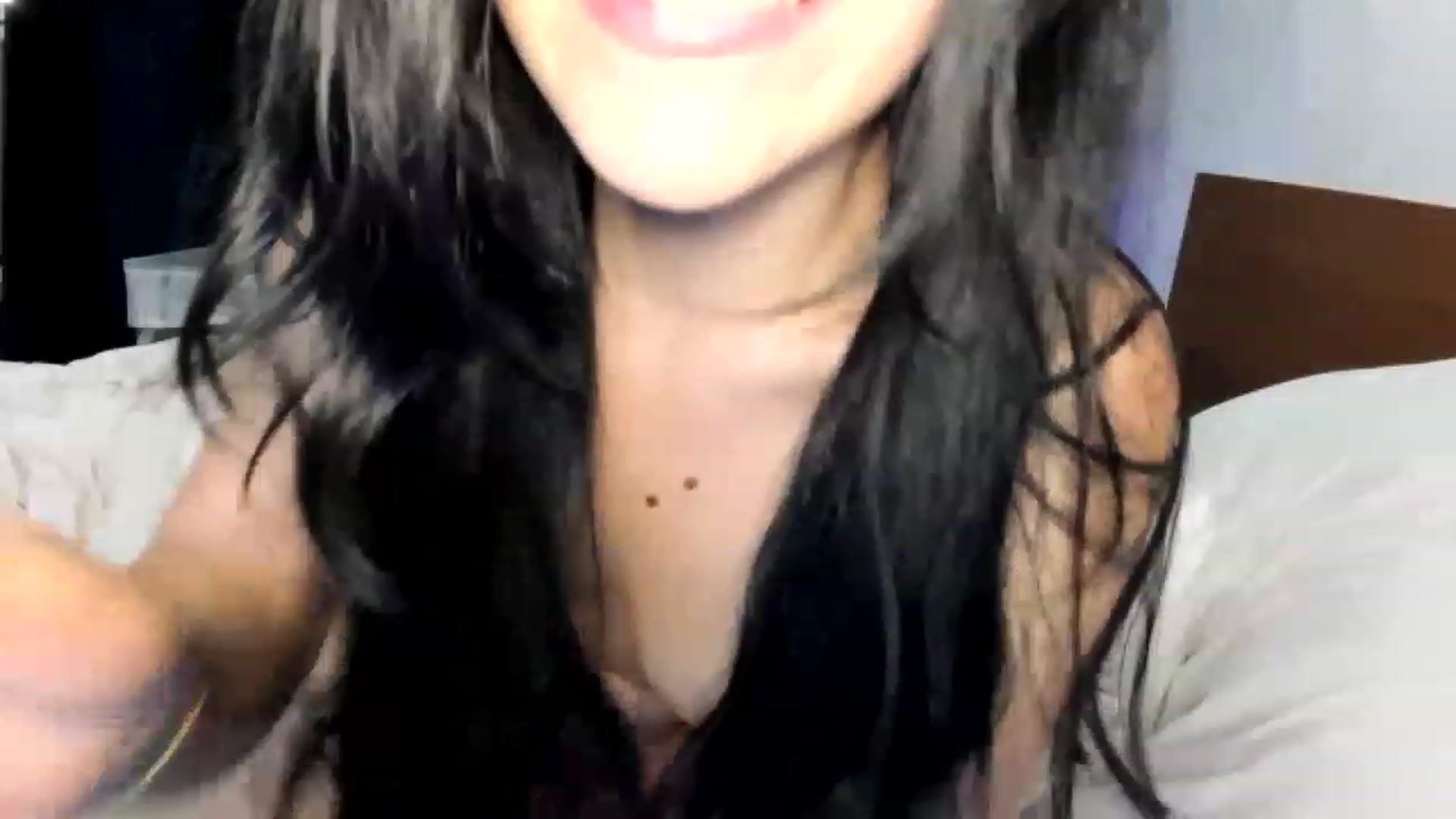 Gallery image thumbnail from Nancy_Morris's myfreecams stream on, 04/14/2023, 05:36 image 15 of 20