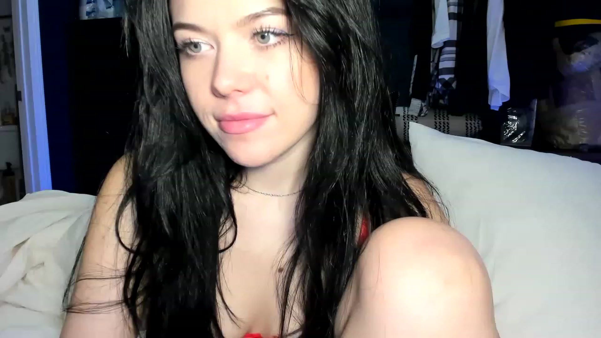 Gallery image thumbnail from Nancy_Morris's myfreecams stream on, 04/16/2023, 08:35 image 4 of 20
