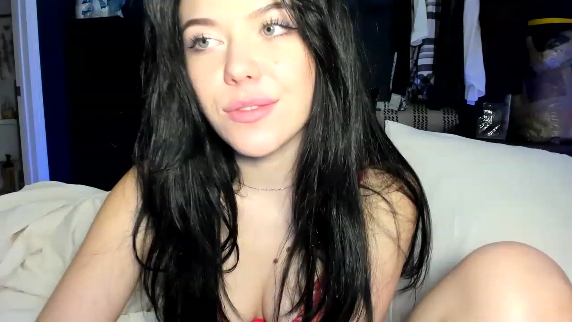 Gallery image thumbnail from Nancy_Morris's myfreecams stream on, 04/16/2023, 08:35 image 15 of 20