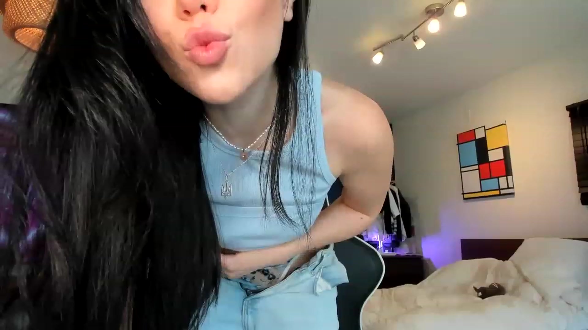 Gallery image thumbnail from Nancy_Morris's myfreecams stream on, 04/17/2023, 01:08 image 4 of 20