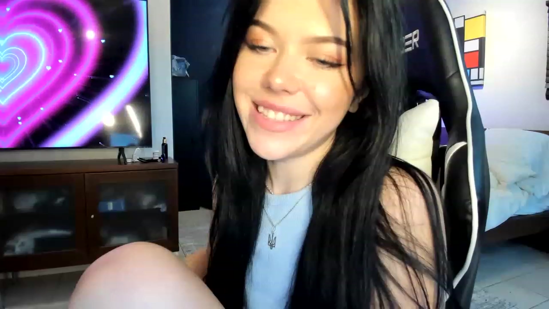 Gallery image thumbnail from Nancy_Morris's myfreecams stream on, 04/17/2023, 01:28 image 7 of 20