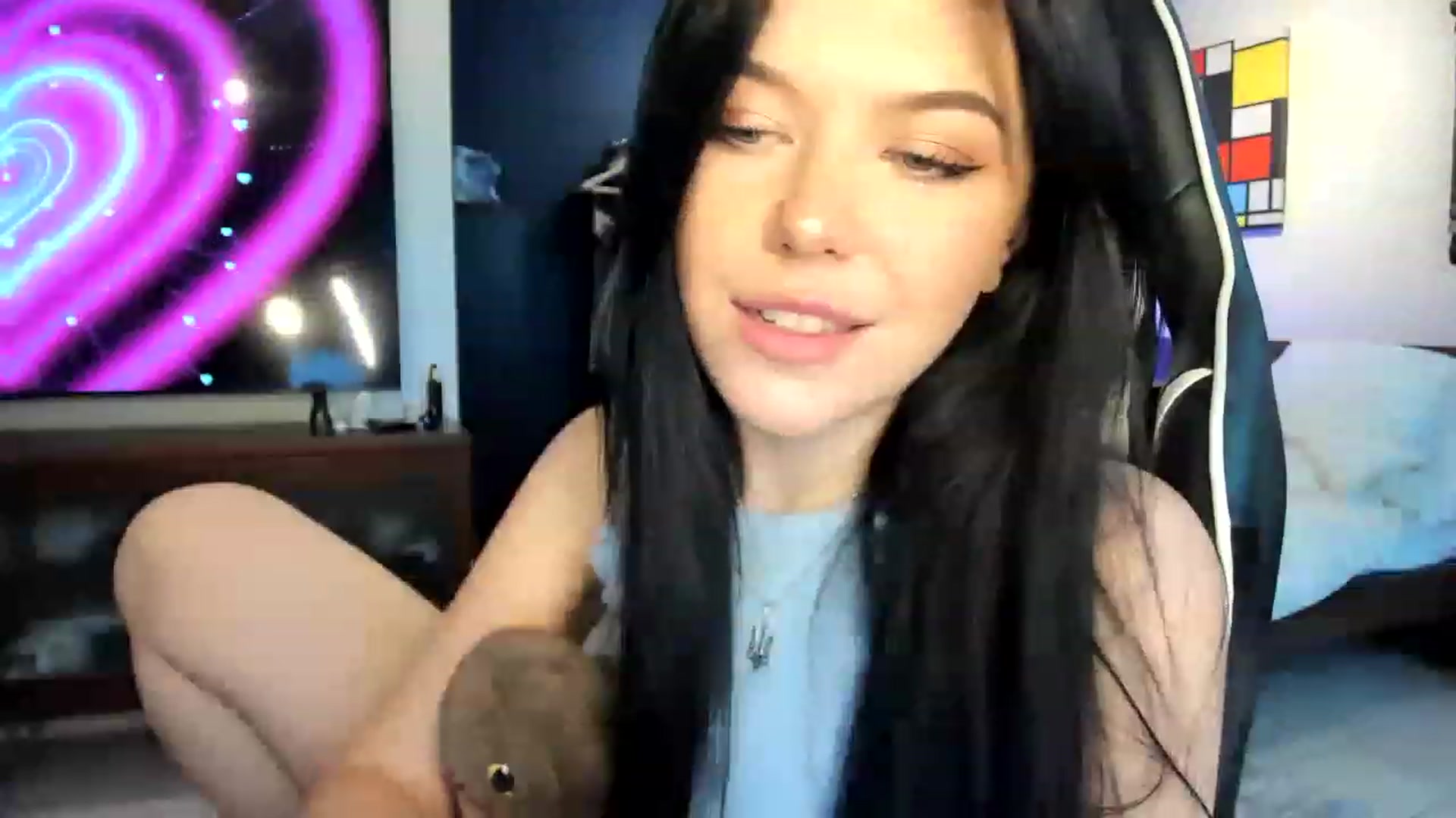 Gallery image thumbnail from Nancy_Morris's myfreecams stream on, 04/17/2023, 01:28 image 2 of 20