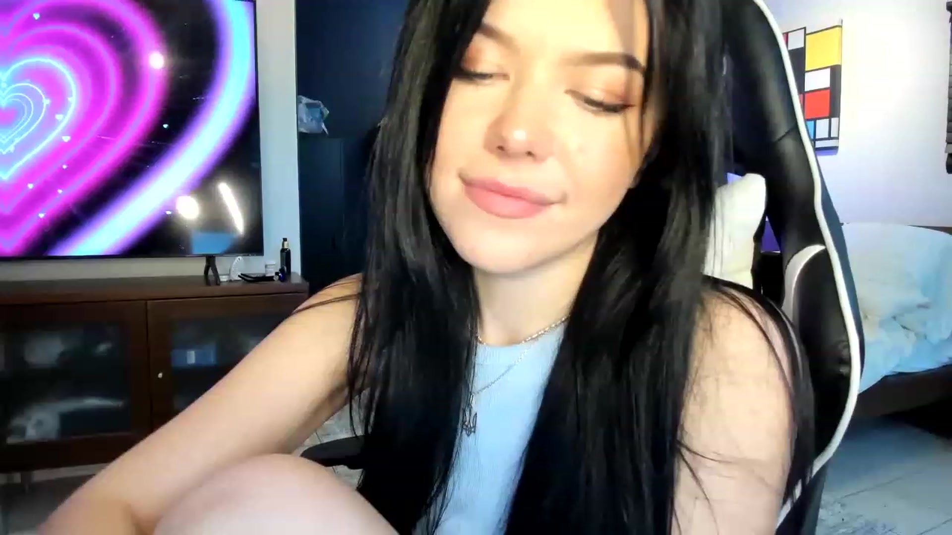 Gallery image thumbnail from Nancy_Morris's myfreecams stream on, 04/17/2023, 01:28 image 8 of 20
