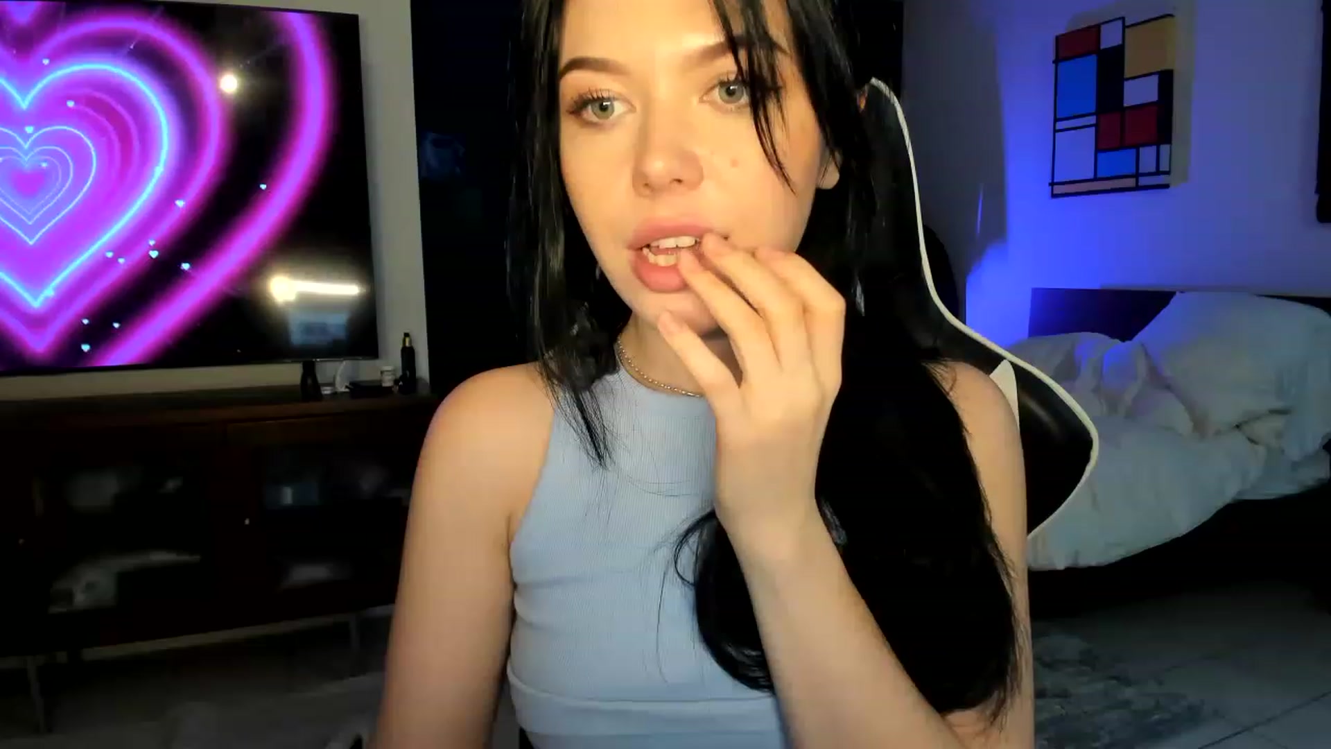 Gallery image thumbnail from Nancy_Morris's myfreecams stream on, 04/17/2023, 06:05 image 9 of 20