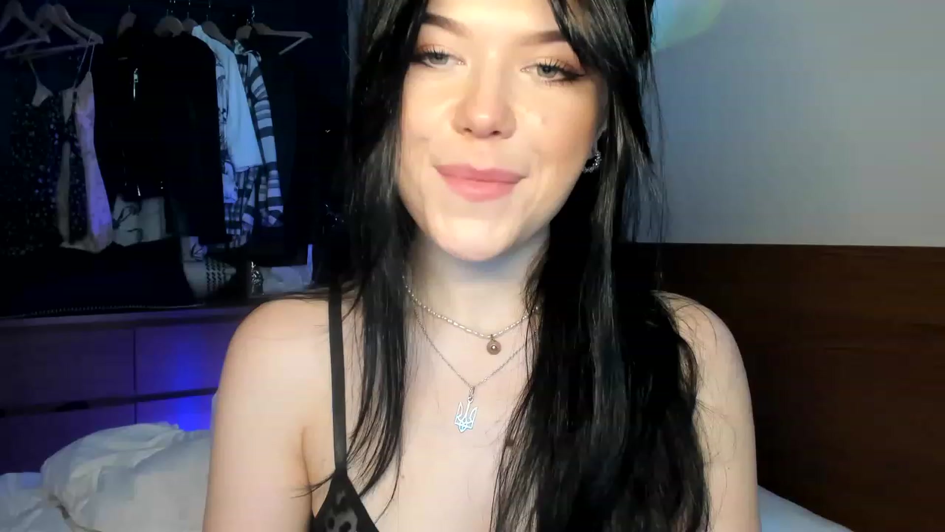 Gallery image thumbnail from Nancy_Morris's myfreecams stream on, 04/18/2023, 01:16 image 5 of 20