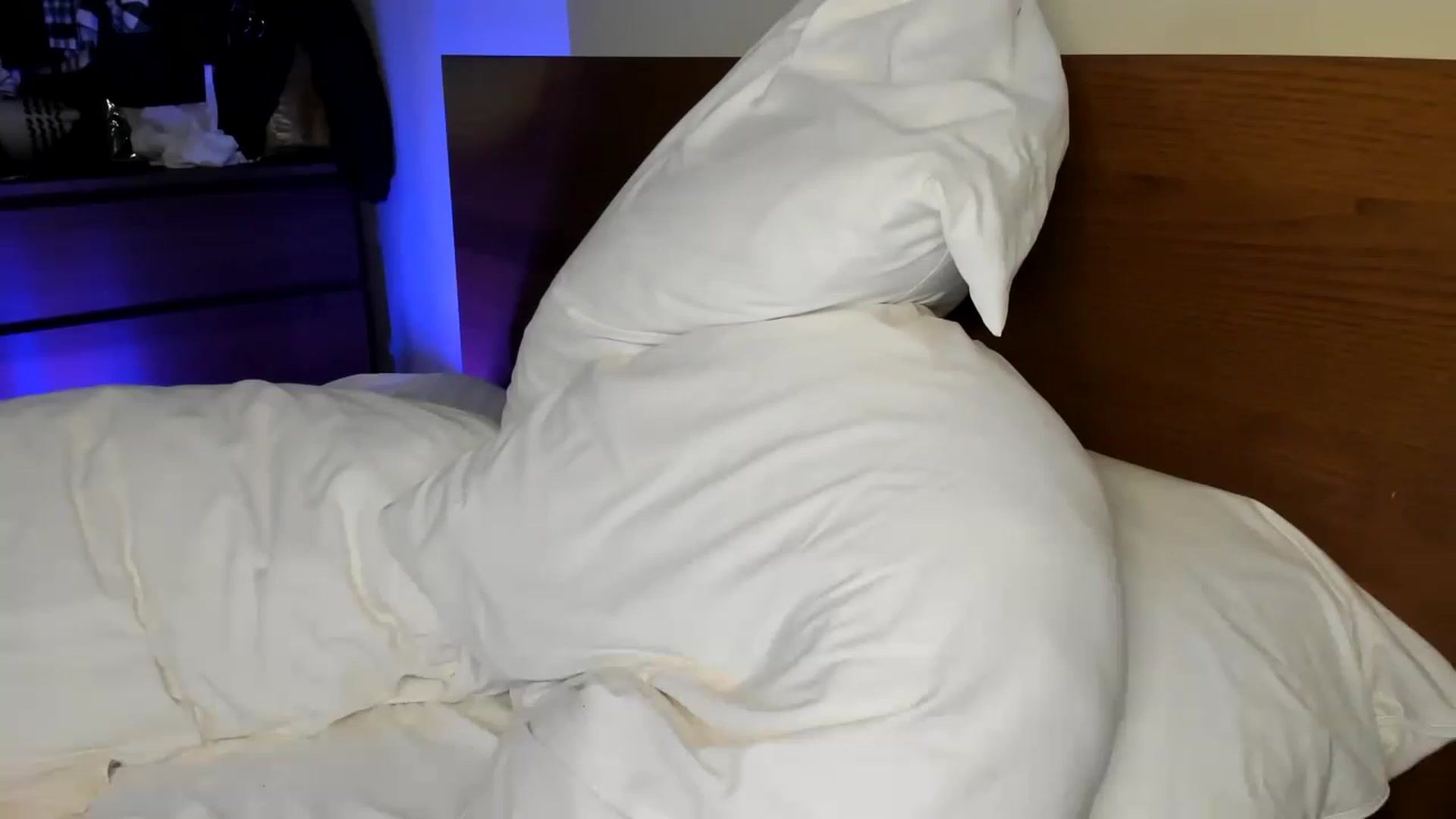 Gallery image thumbnail from Nancy_Morris's myfreecams stream on, 04/18/2023, 03:24 image 9 of 20