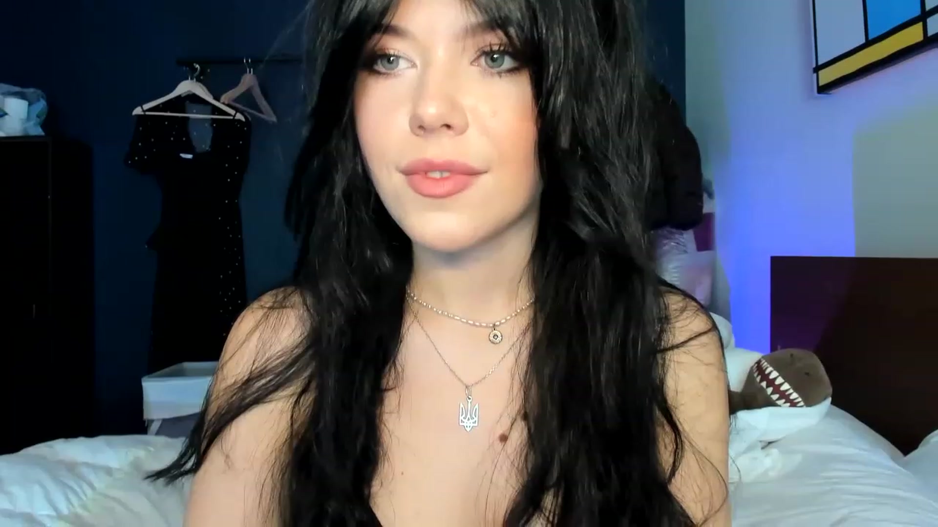 Gallery image thumbnail from Nancy_Morris's myfreecams stream on, 04/19/2023, 21:16 image 14 of 20