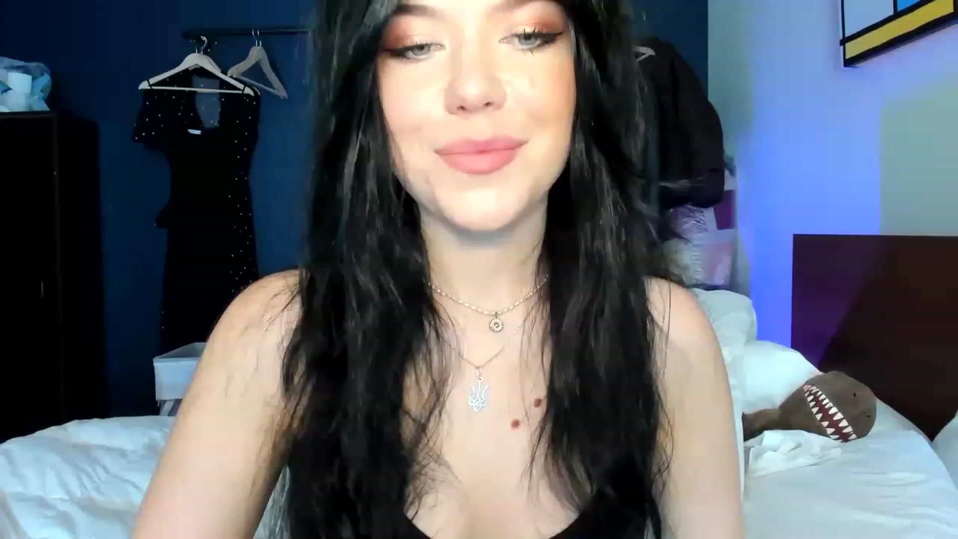 Gallery image thumbnail from Nancy_Morris's myfreecams stream on, 04/19/2023, 23:19 image 5 of 20