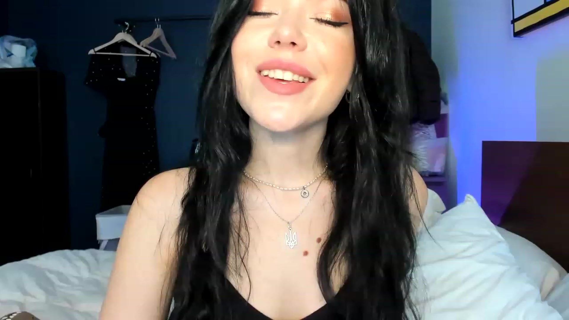 Gallery image thumbnail from Nancy_Morris's myfreecams stream on, 04/19/2023, 23:19 image 17 of 20