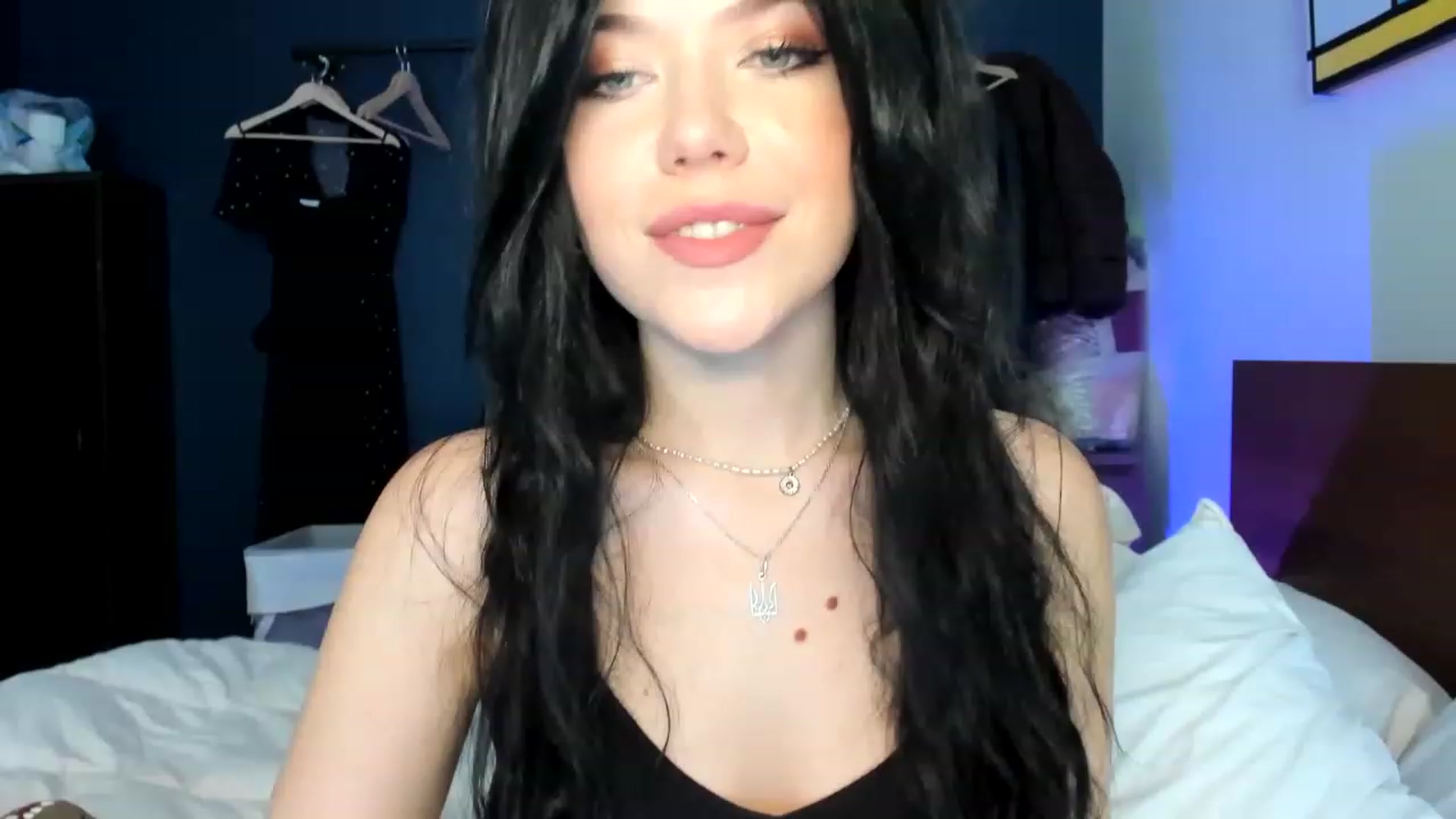 Gallery image thumbnail from Nancy_Morris's myfreecams stream on, 04/19/2023, 23:19 image 15 of 20