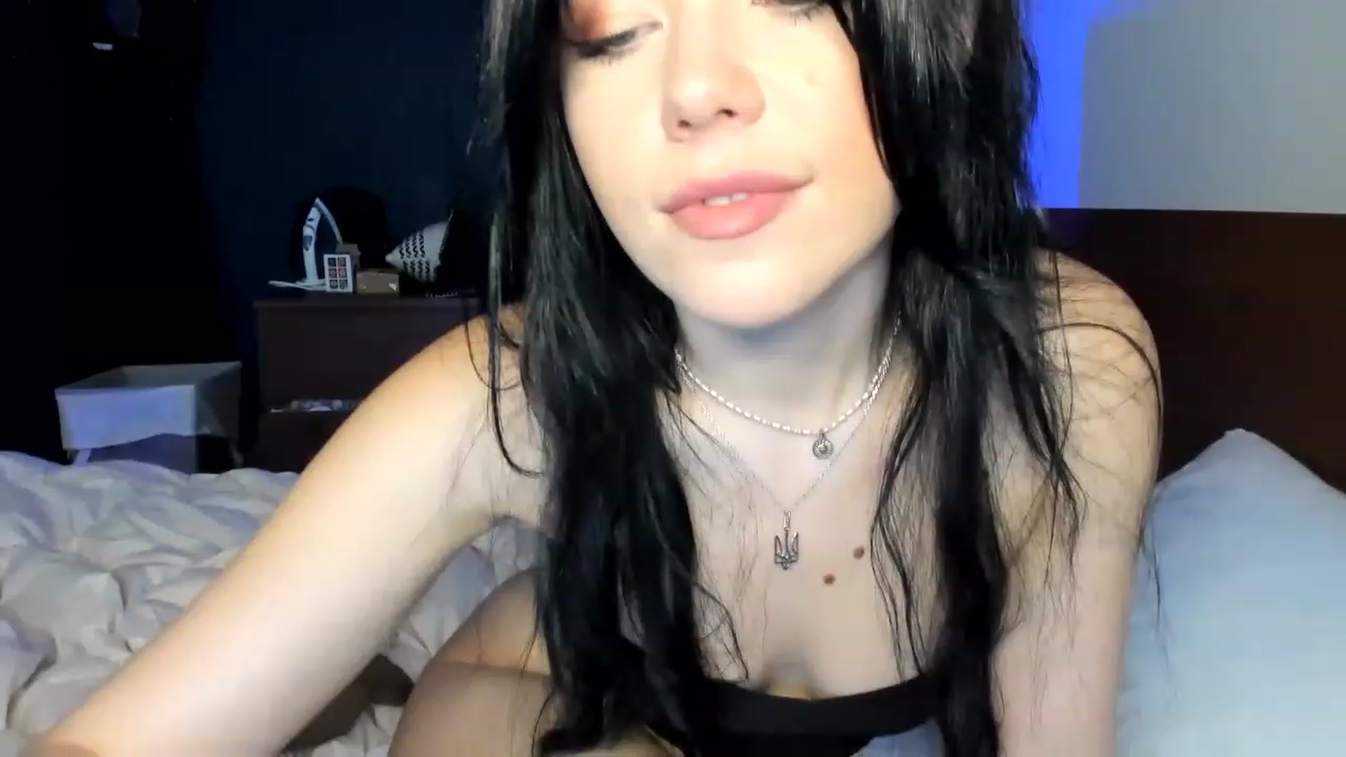 Gallery image thumbnail from Nancy_Morris's myfreecams stream on, 04/20/2023, 01:49 image 14 of 20