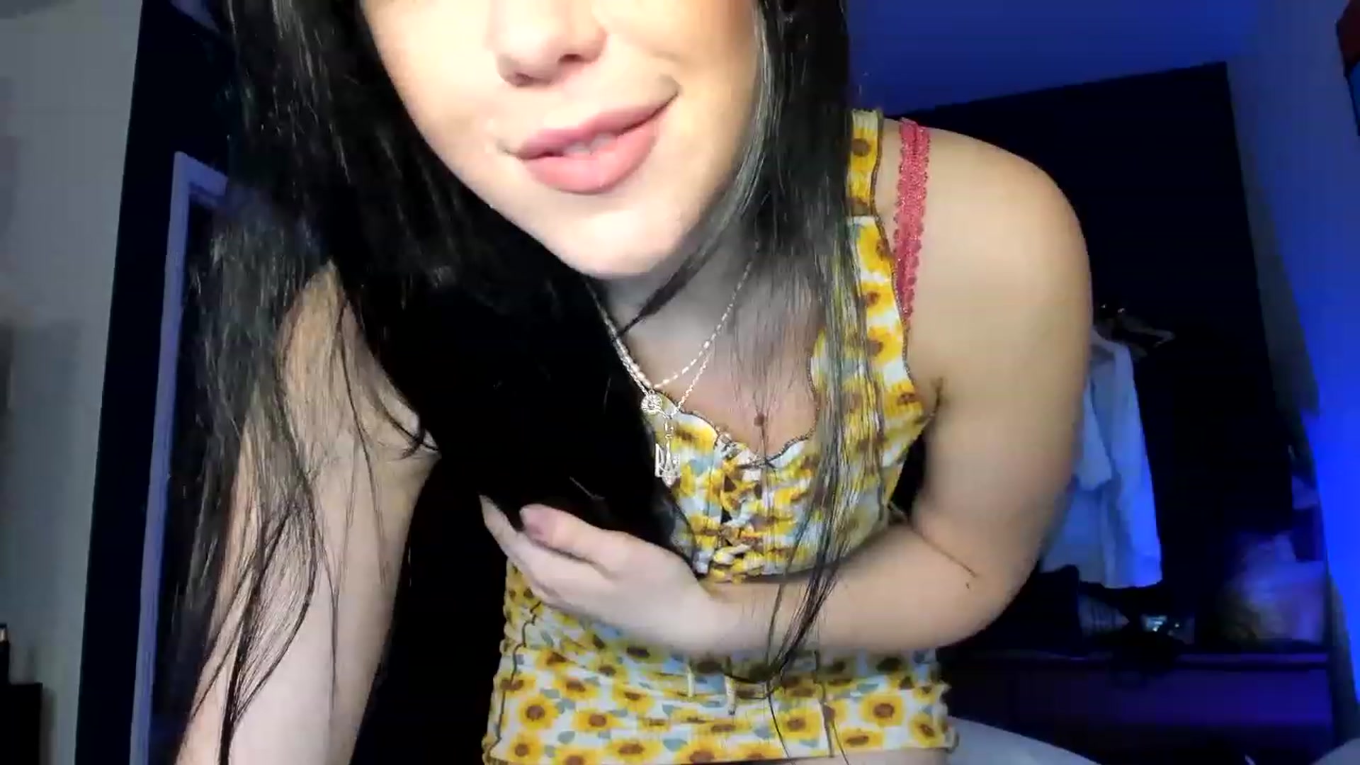 Gallery image thumbnail from Nancy_Morris's myfreecams stream on, 04/22/2023, 02:11 image 11 of 20