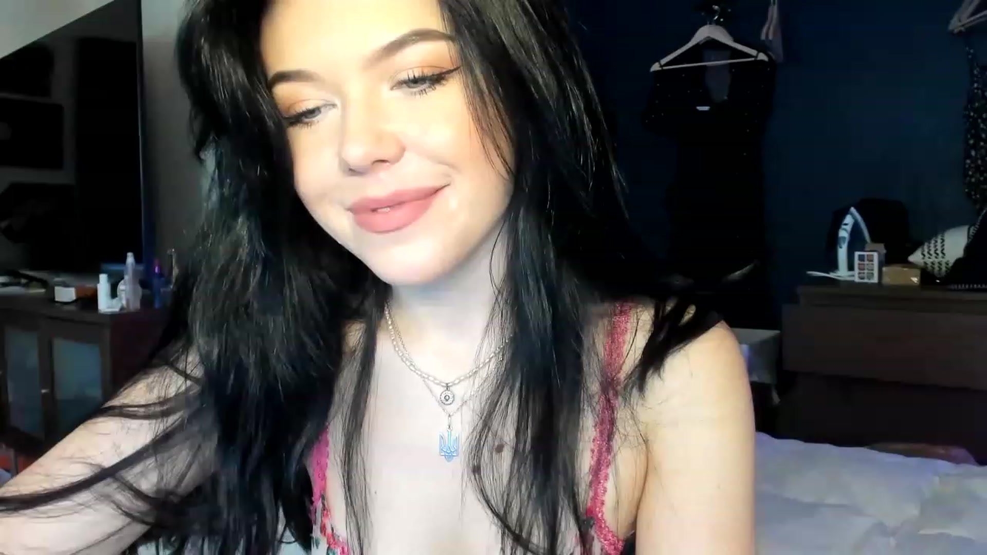 Gallery image thumbnail from Nancy_Morris's myfreecams stream on, 04/22/2023, 02:11 image 3 of 20