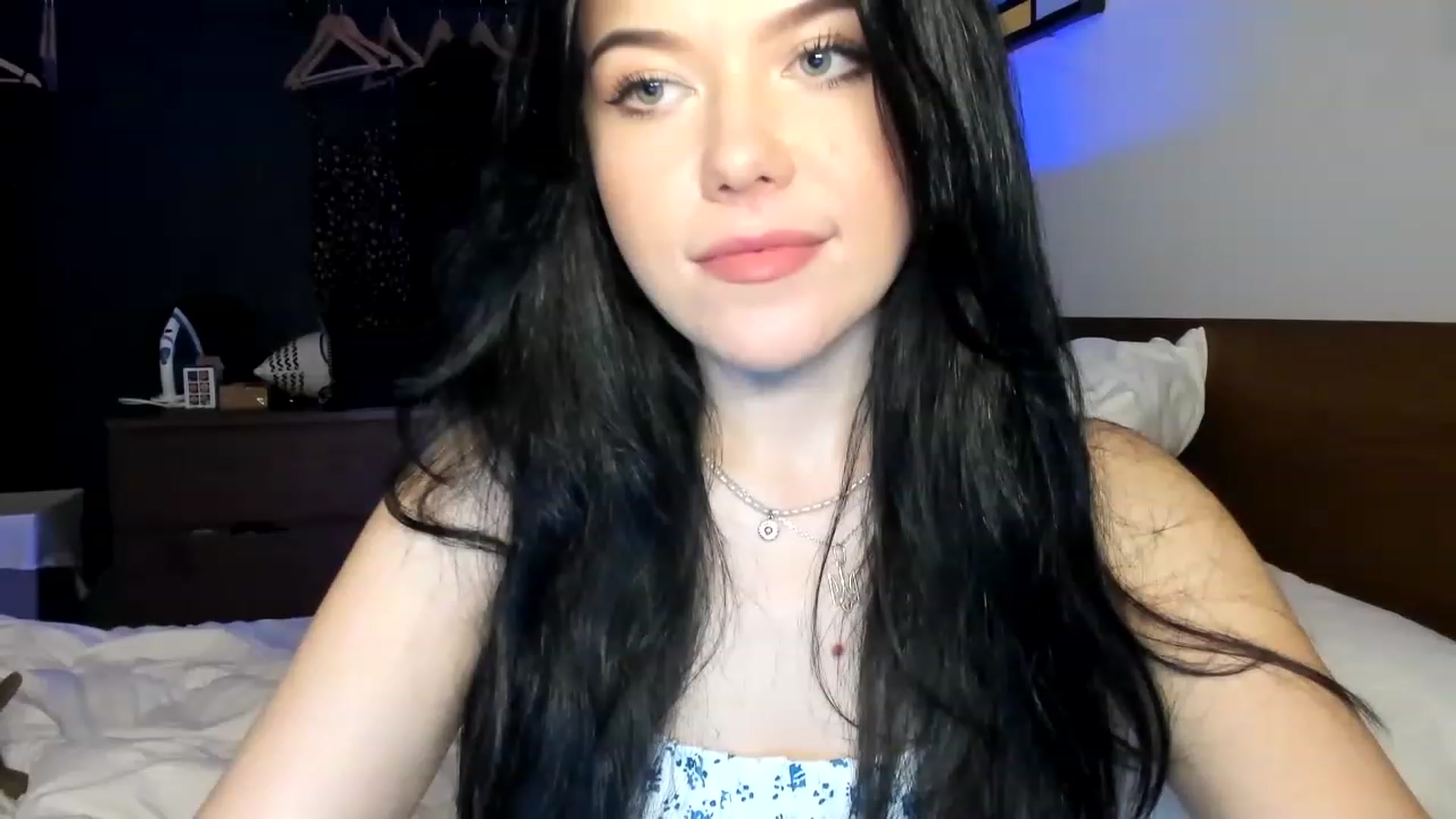 Gallery image thumbnail from Nancy_Morris's myfreecams stream on, 04/22/2023, 05:18 image 9 of 20