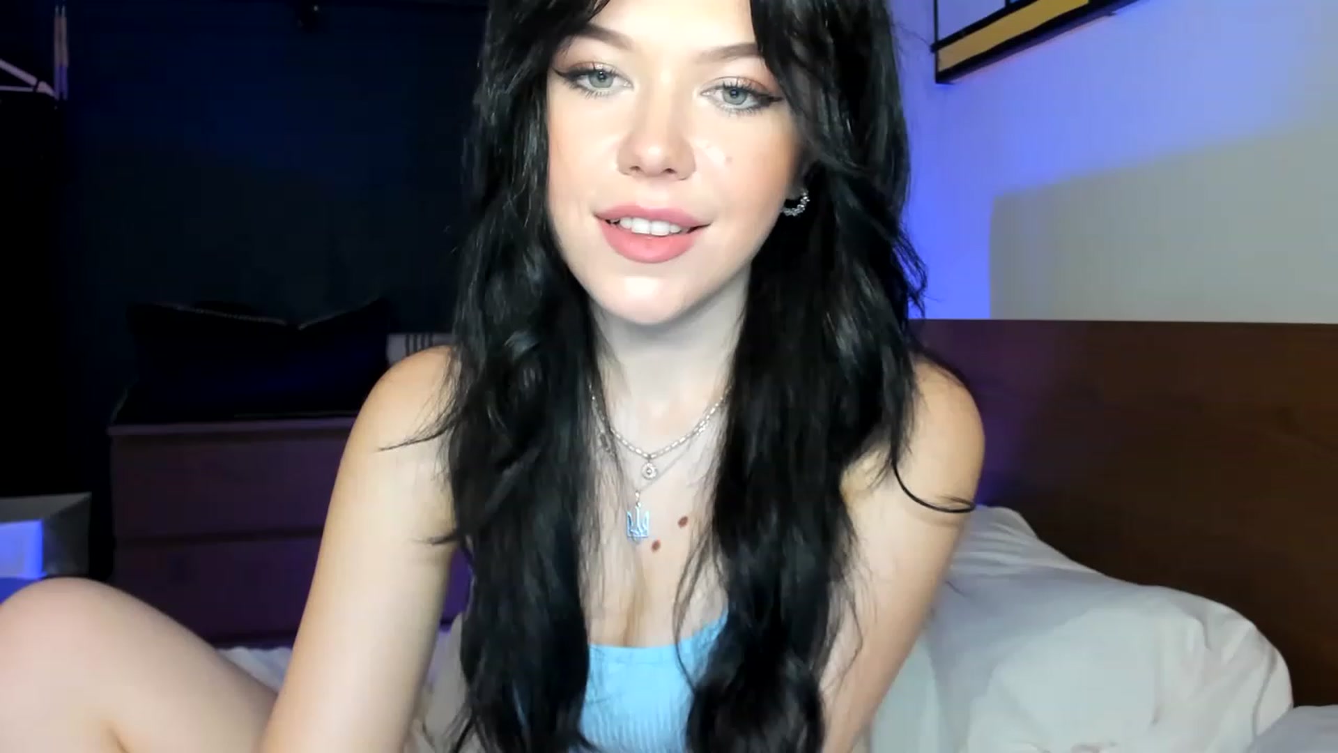 Gallery image thumbnail from Nancy_Morris's myfreecams stream on, 04/23/2023, 02:49 image 14 of 20