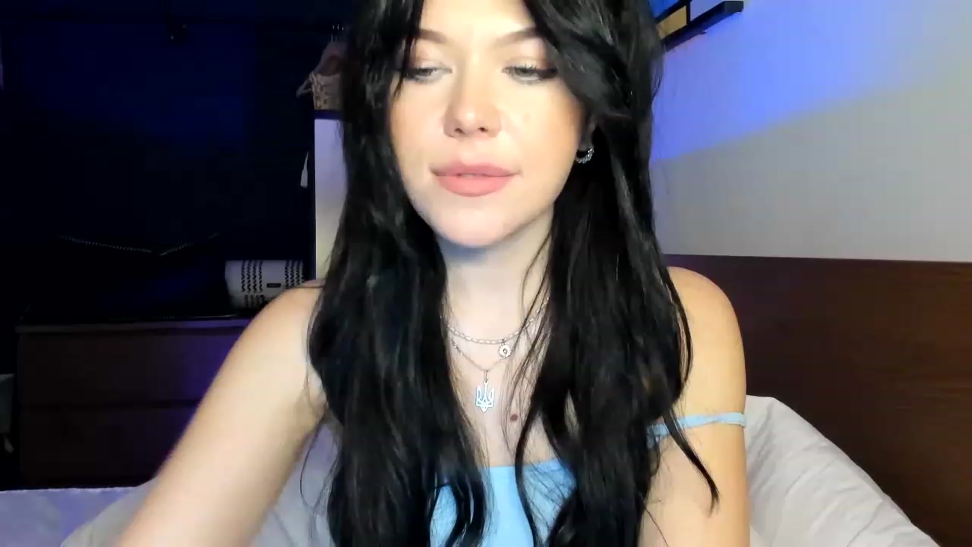 Gallery image thumbnail from Nancy_Morris's myfreecams stream on, 04/23/2023, 05:18 image 17 of 20