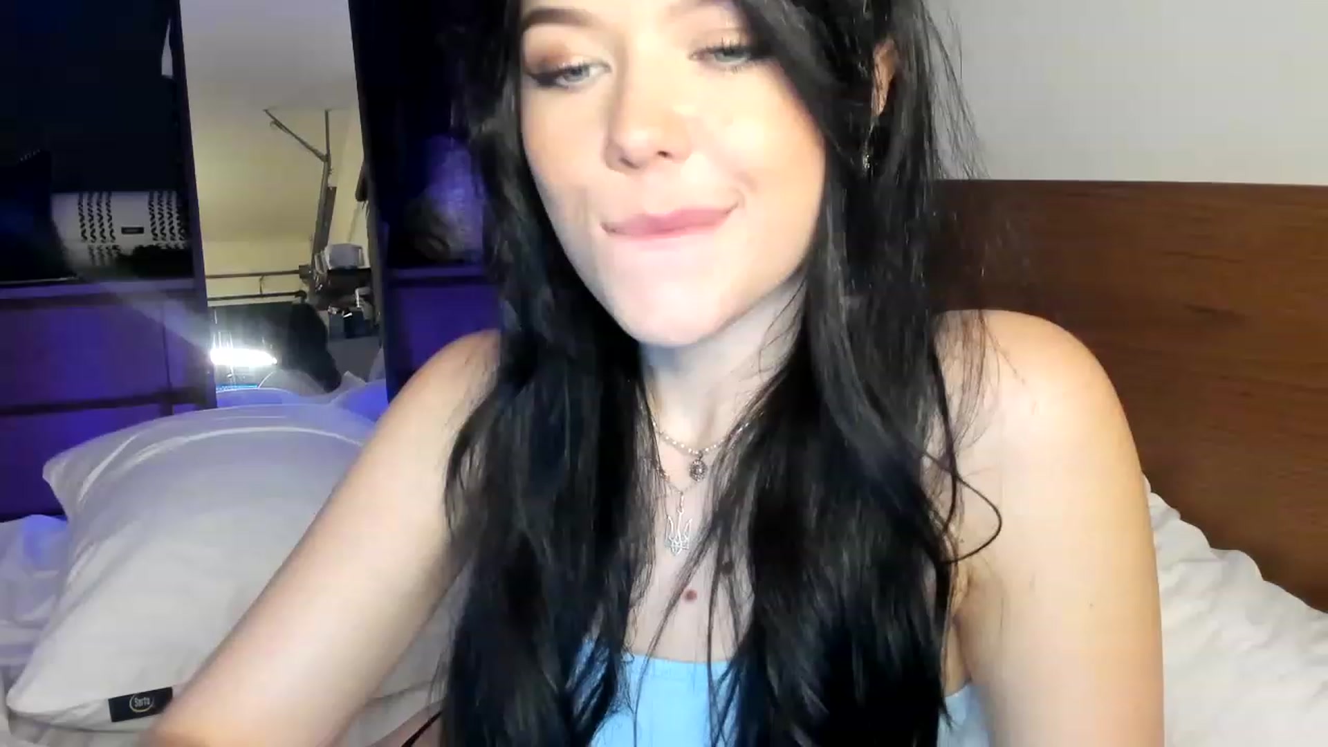 Gallery image thumbnail from Nancy_Morris's myfreecams stream on, 04/23/2023, 05:18 image 4 of 20