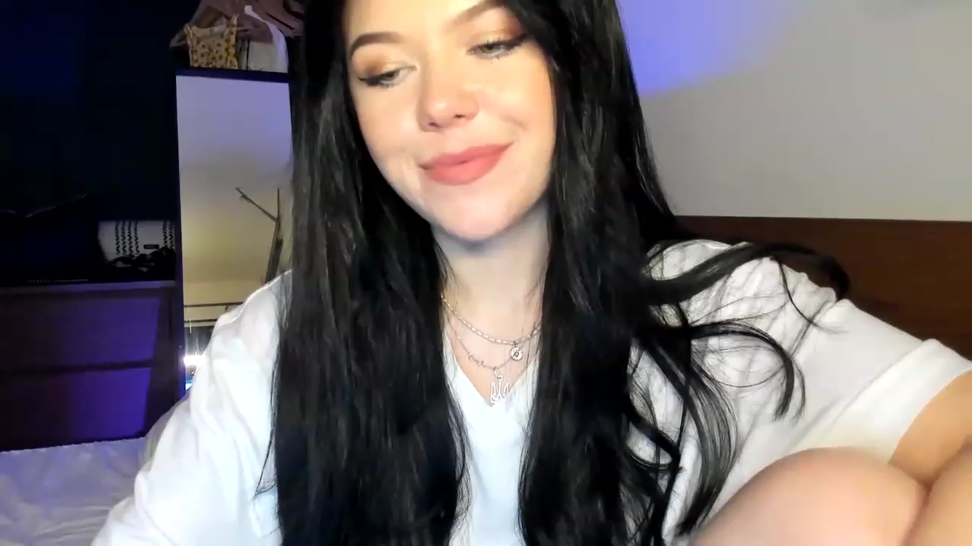 Gallery image thumbnail from Nancy_Morris's myfreecams stream on, 04/23/2023, 05:59 image 11 of 20