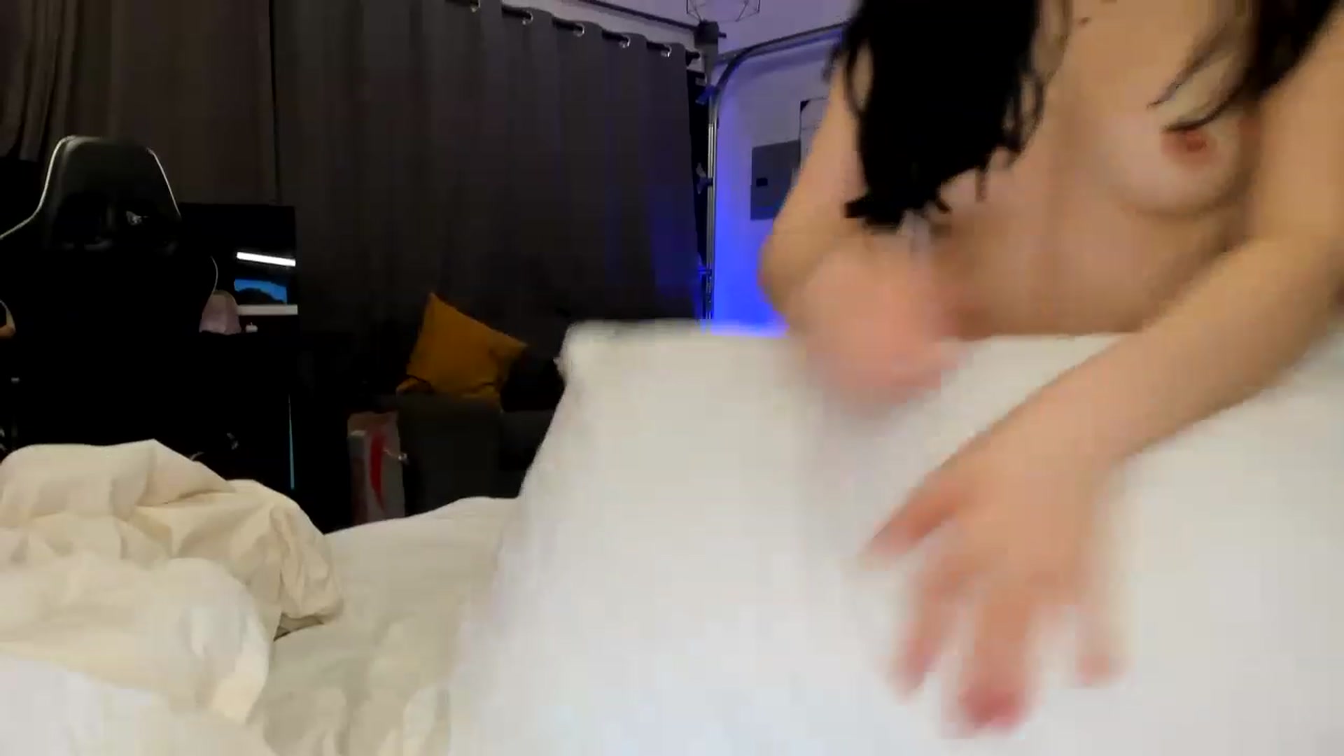 Gallery image thumbnail from Nancy_Morris's myfreecams stream on, 04/25/2023, 06:52 image 20 of 20