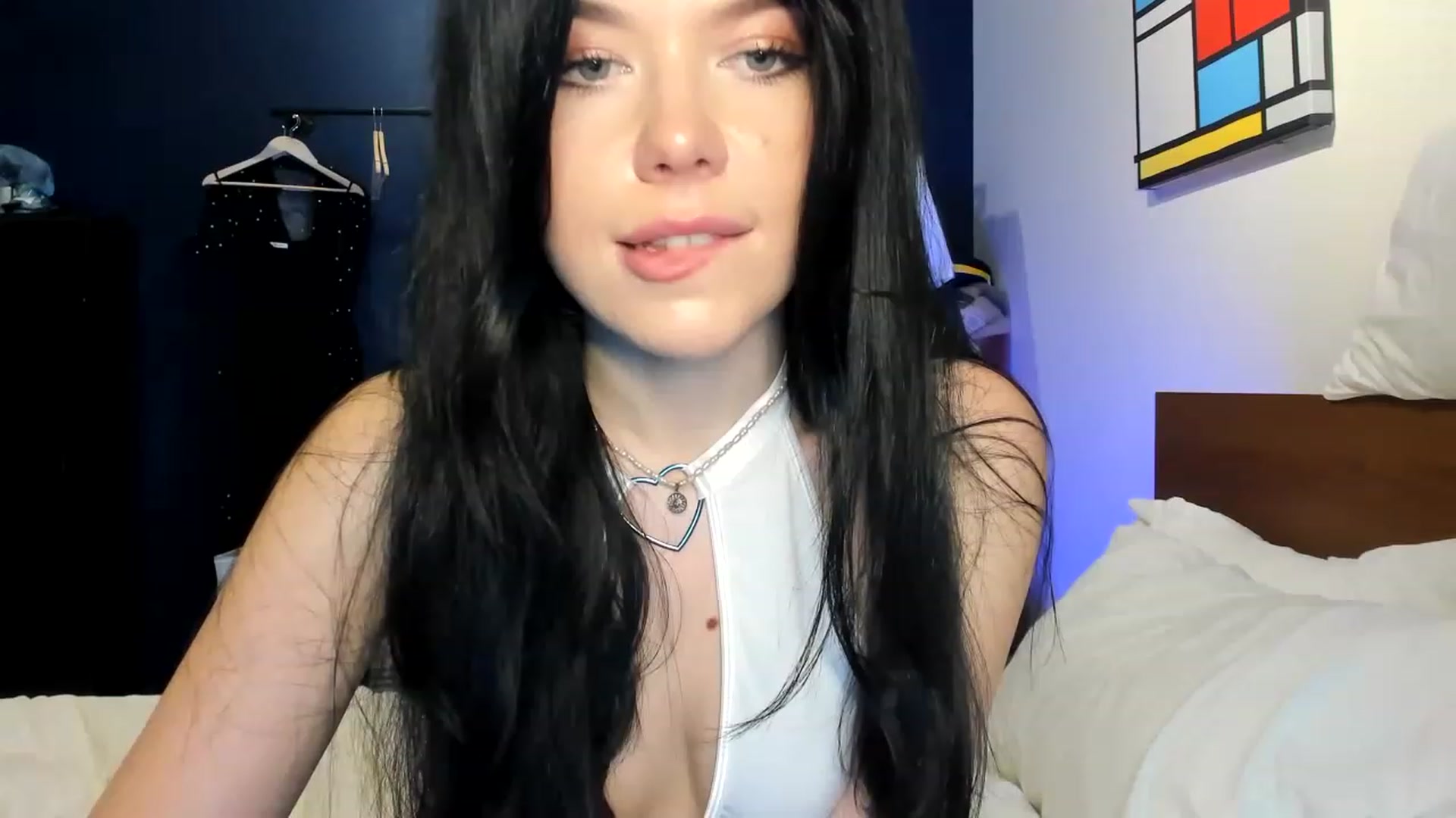 Gallery image thumbnail from Nancy_Morris's myfreecams stream on, 04/27/2023, 24:54 image 15 of 20