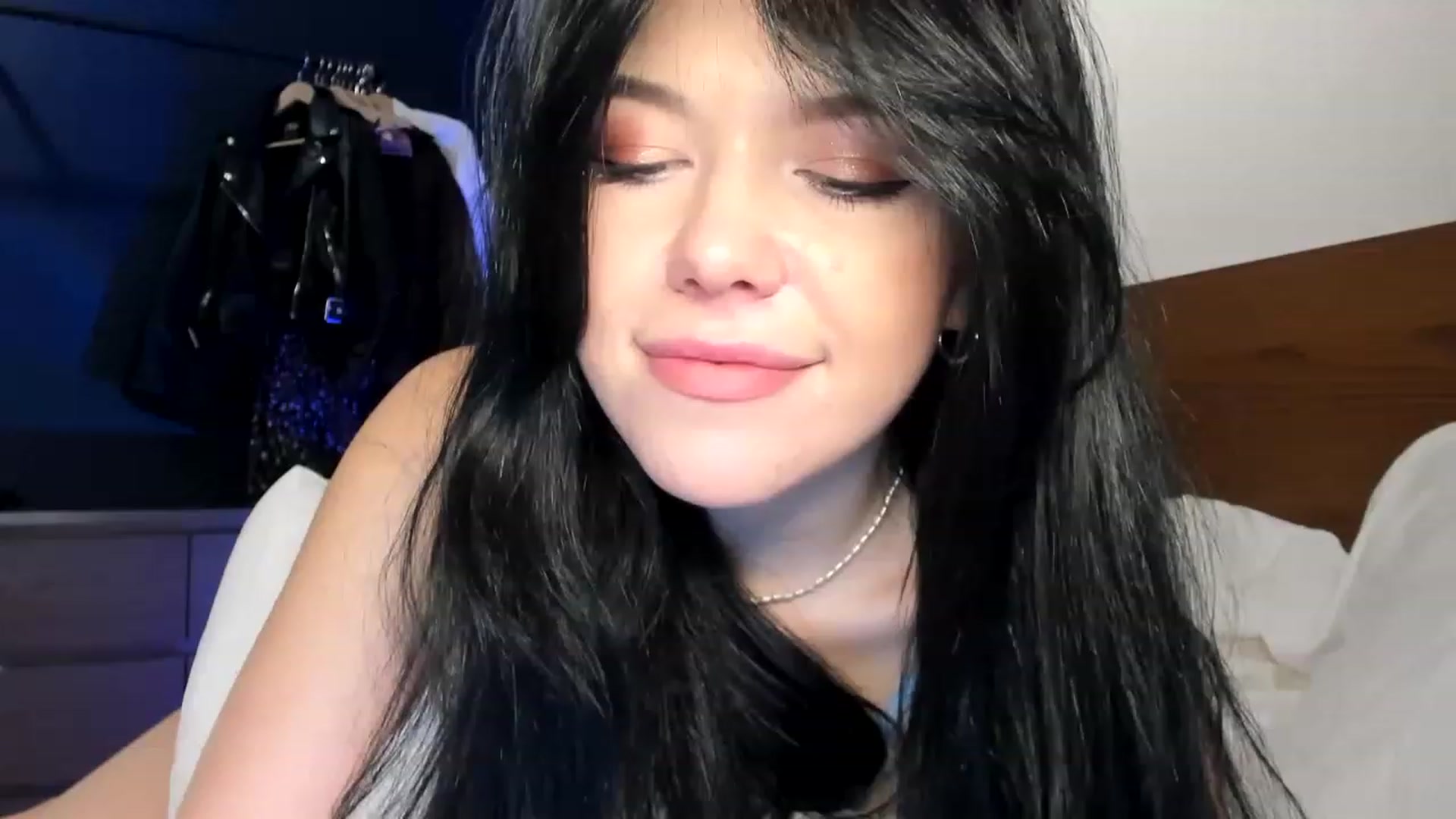 Gallery image thumbnail from Nancy_Morris's myfreecams stream on, 04/27/2023, 02:20 image 14 of 20