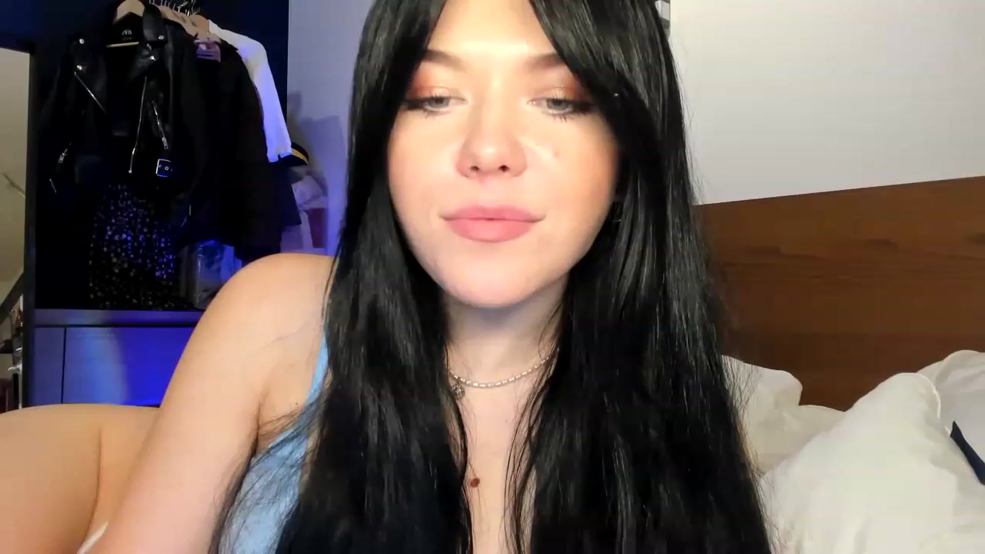 Gallery image thumbnail from Nancy_Morris's myfreecams stream on, 04/27/2023, 07:40 image 20 of 20