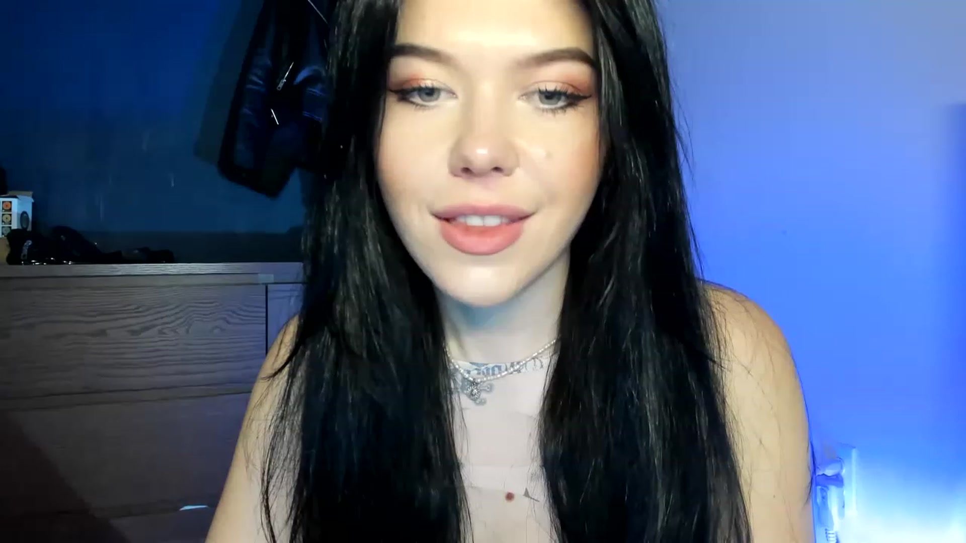 Gallery image thumbnail from Nancy_Morris's myfreecams stream on, 04/28/2023, 03:45 image 3 of 20