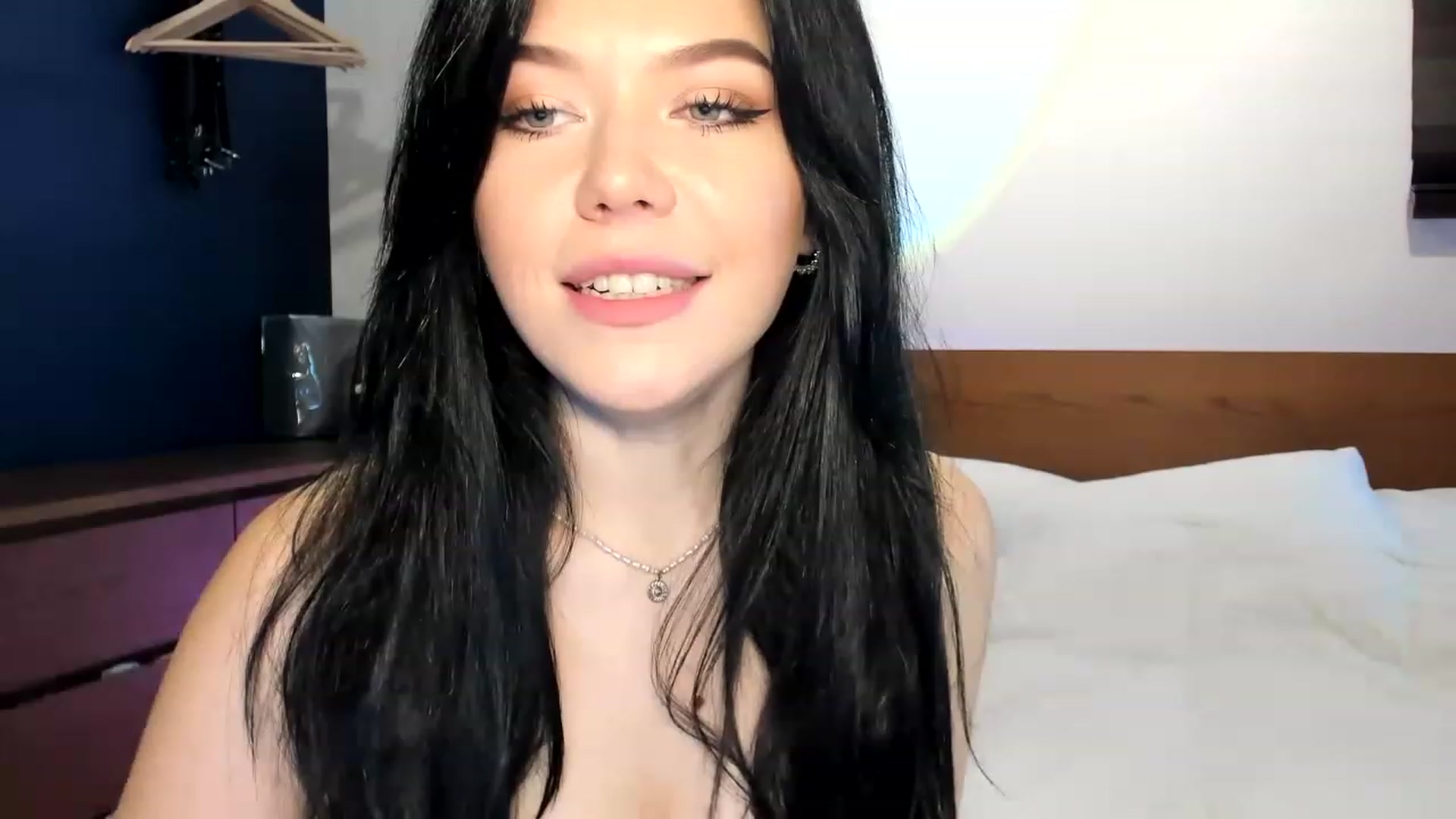 Gallery image thumbnail from Nancy_Morris's myfreecams stream on, 04/30/2023, 01:55 image 4 of 20