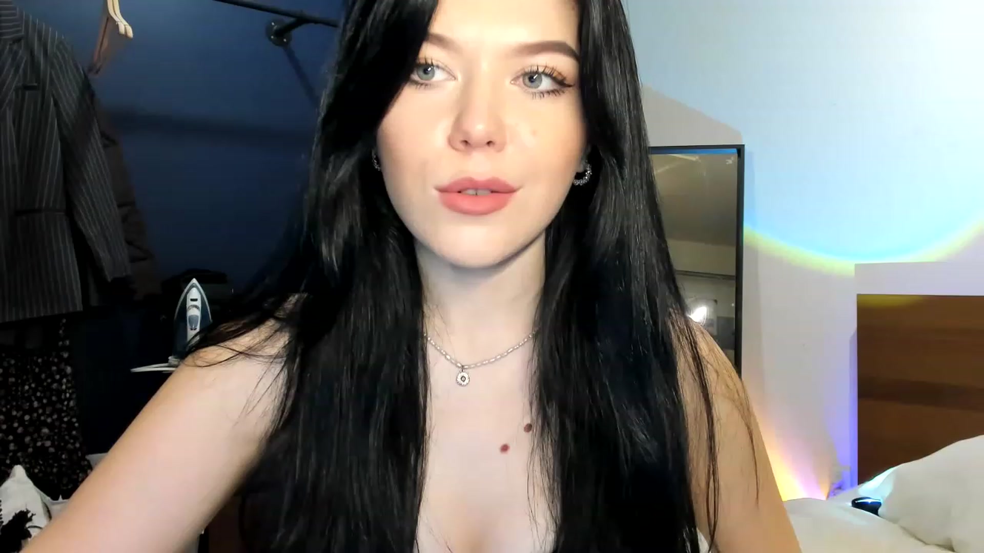 Gallery image thumbnail from Nancy_Morris's myfreecams stream on, 04/30/2023, 03:49 image 1 of 20
