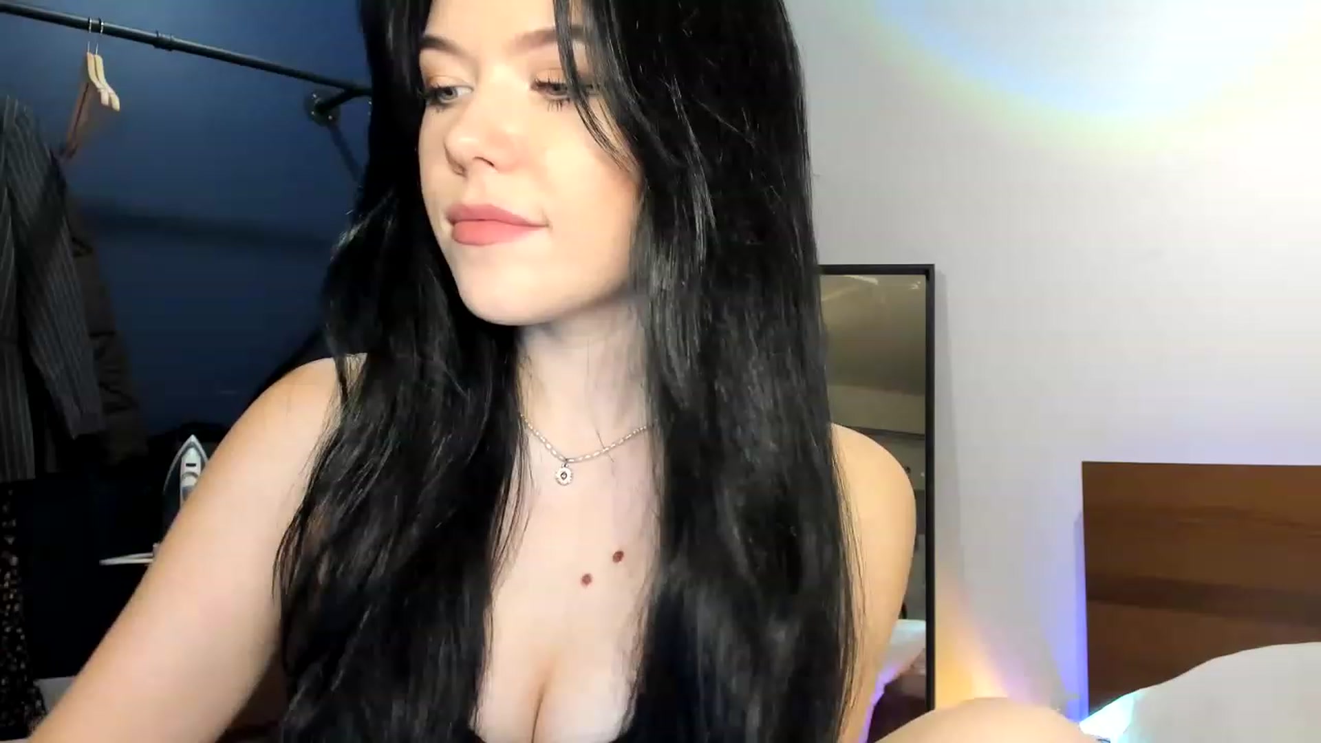 Gallery image thumbnail from Nancy_Morris's myfreecams stream on, 04/30/2023, 03:49 image 13 of 20