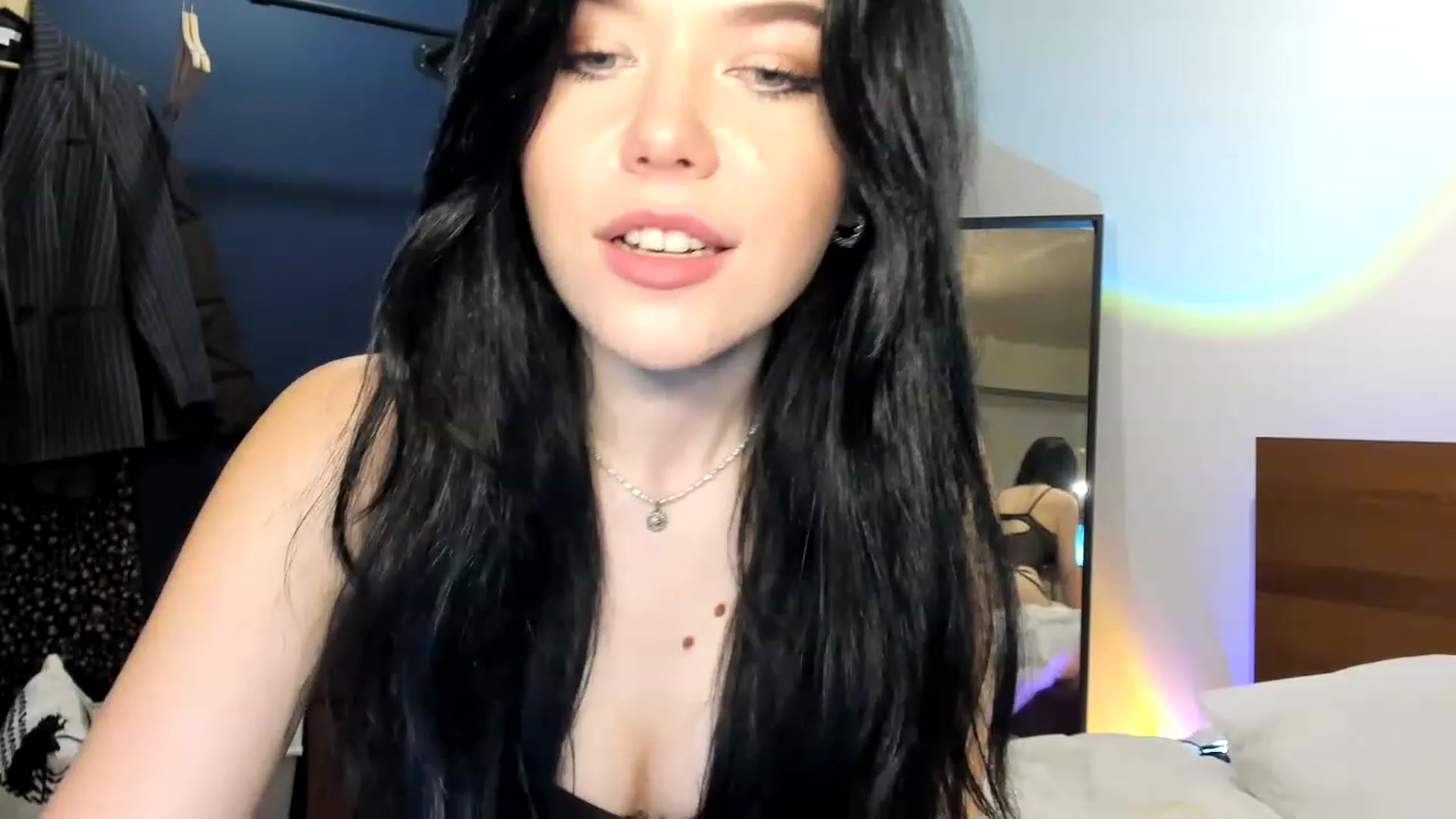 Gallery image thumbnail from Nancy_Morris's myfreecams stream on, 04/30/2023, 04:20 image 10 of 20