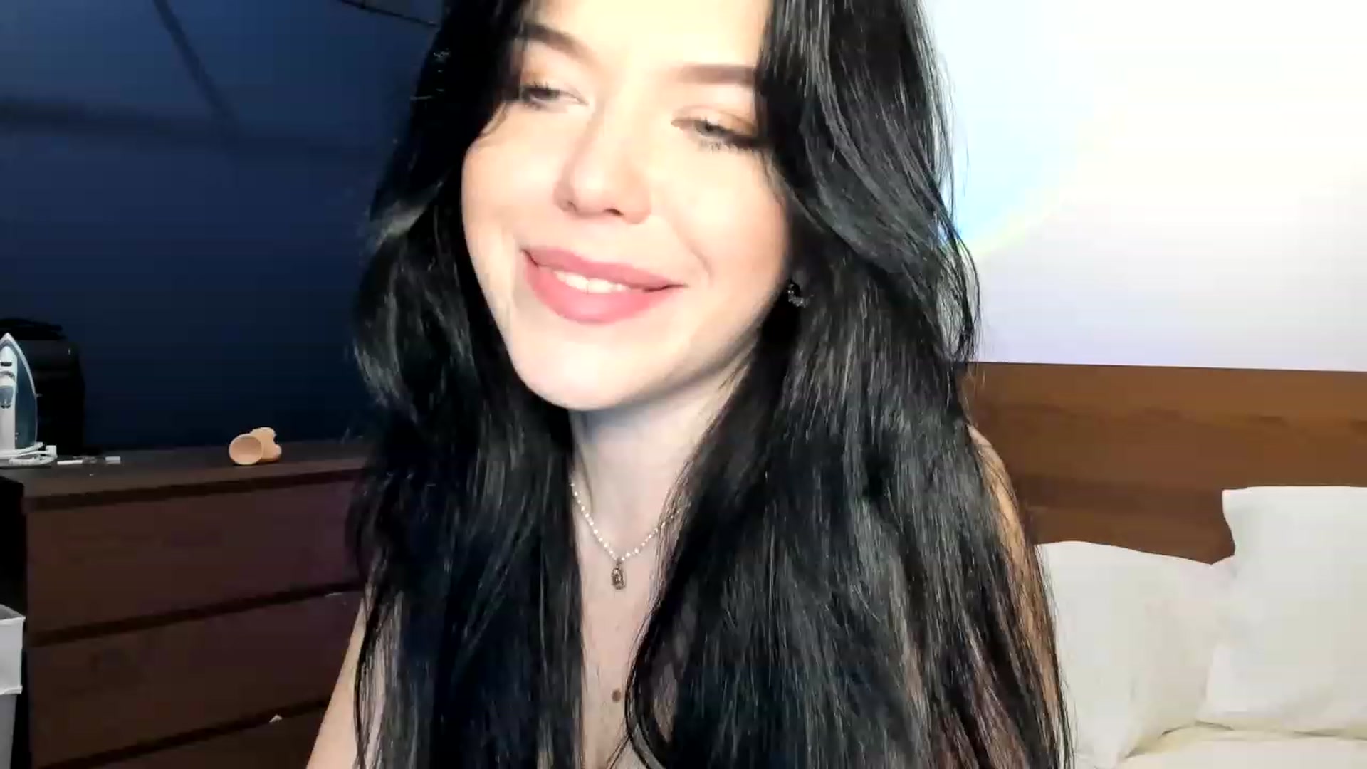 Gallery image thumbnail from Nancy_Morris's myfreecams stream on, 04/30/2023, 04:20 image 17 of 20