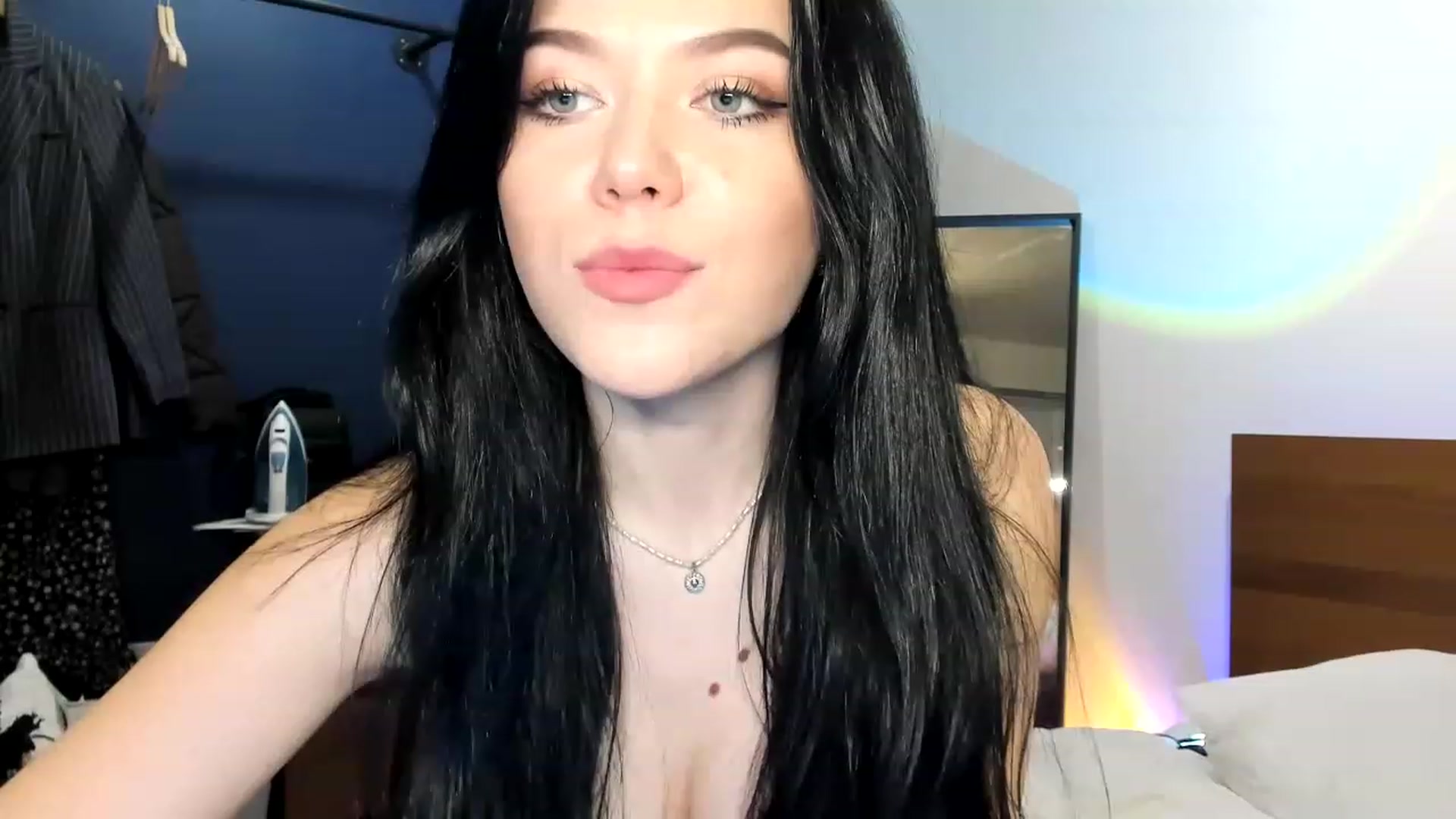 Gallery image thumbnail from Nancy_Morris's myfreecams stream on, 04/30/2023, 04:20 image 3 of 20
