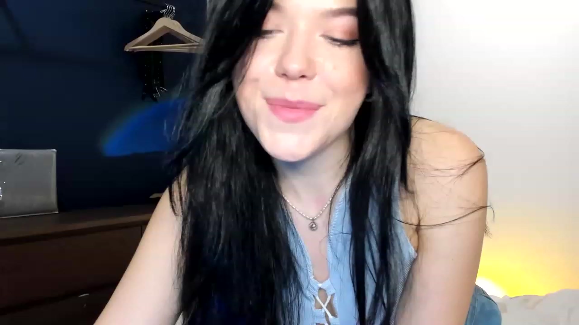 Gallery image thumbnail from Nancy_Morris's myfreecams stream on, 05/01/2023, 24:52 image 13 of 20