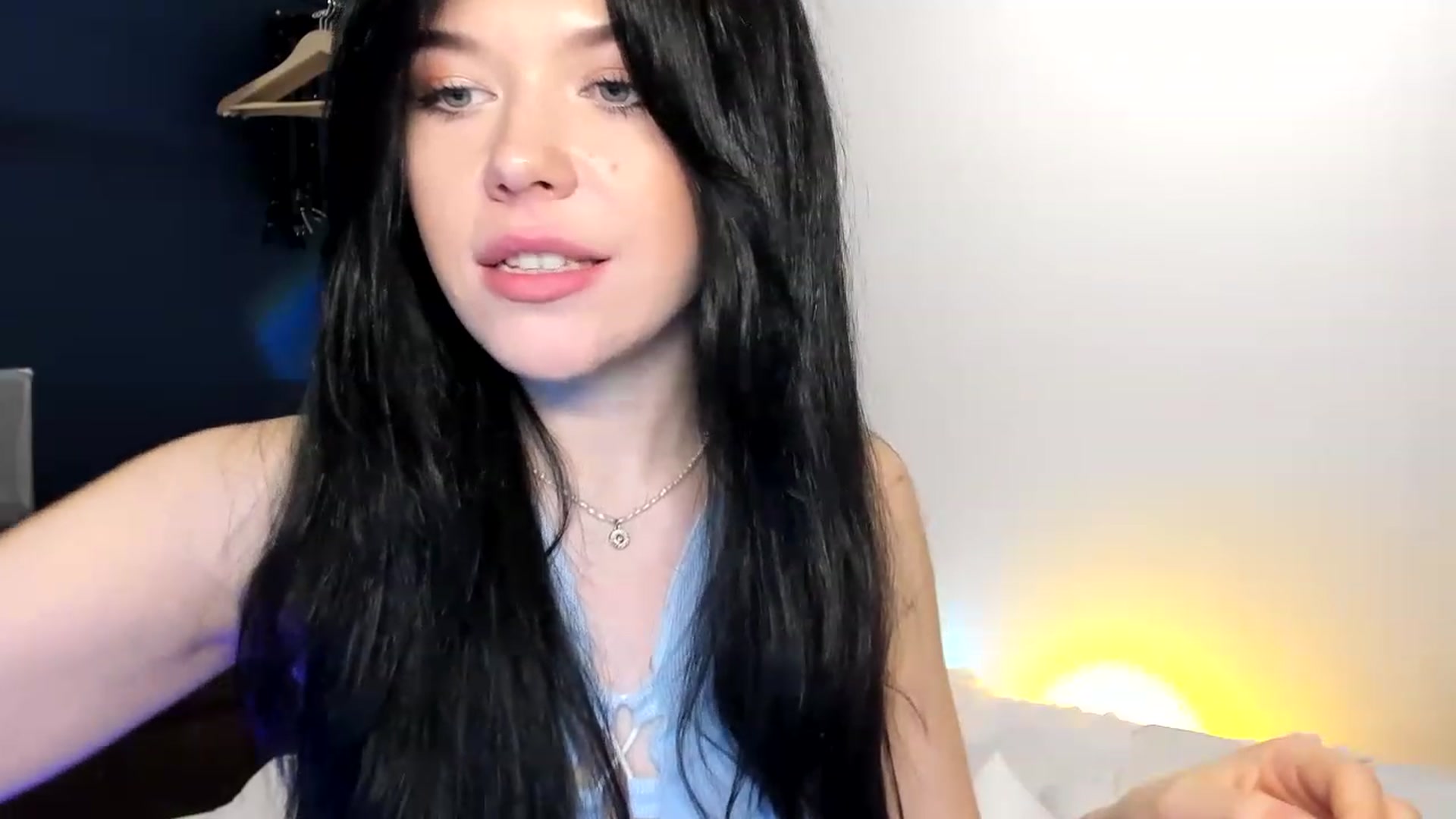 Gallery image thumbnail from Nancy_Morris's myfreecams stream on, 05/01/2023, 04:23 image 8 of 20