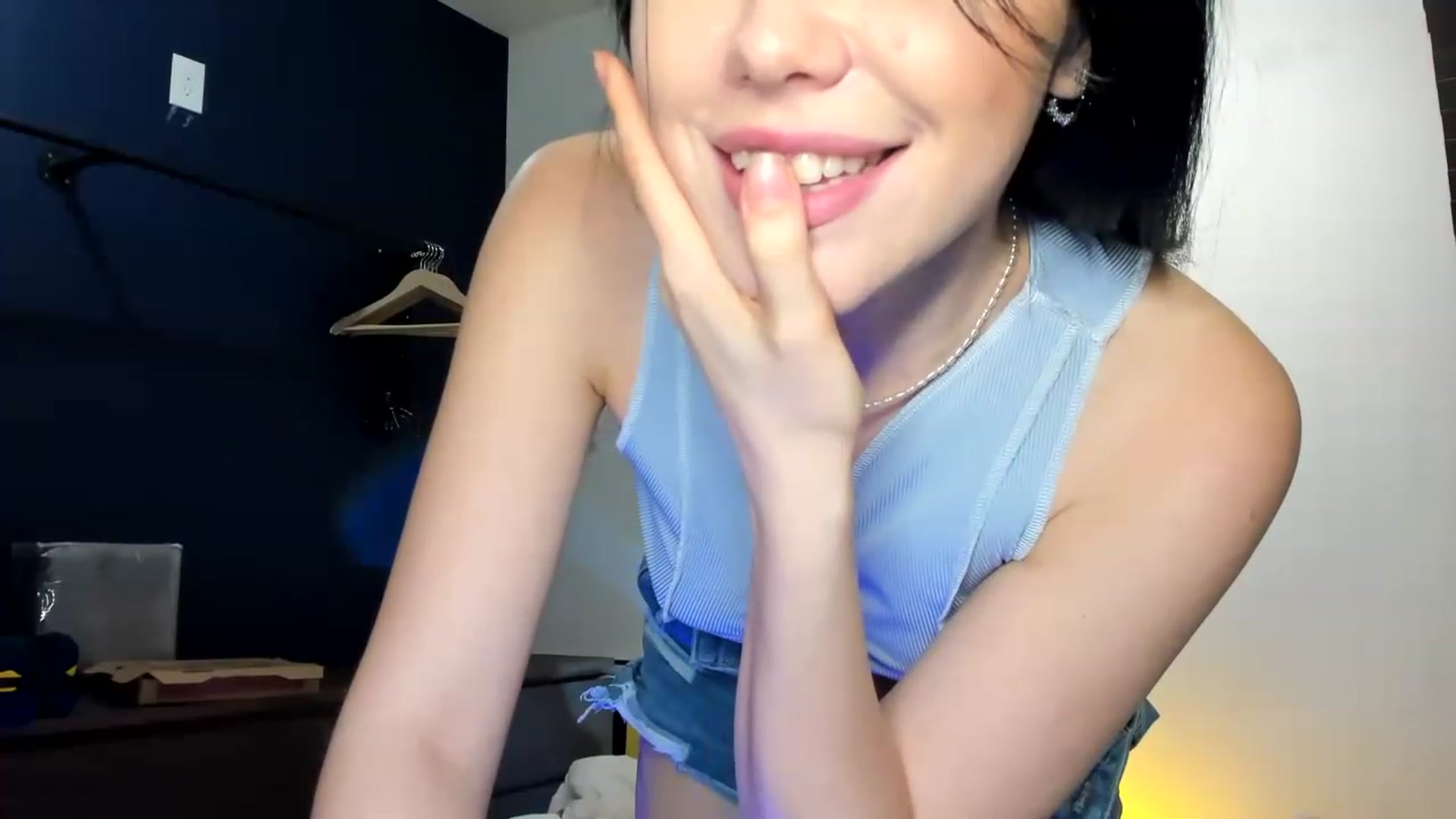 Gallery image thumbnail from Nancy_Morris's myfreecams stream on, 05/01/2023, 04:23 image 13 of 20