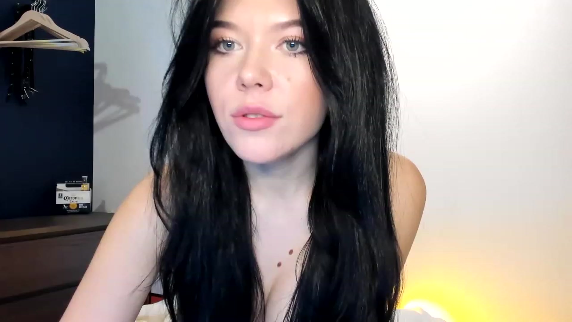 Gallery image thumbnail from Nancy_Morris's myfreecams stream on, 05/01/2023, 07:17 image 7 of 20
