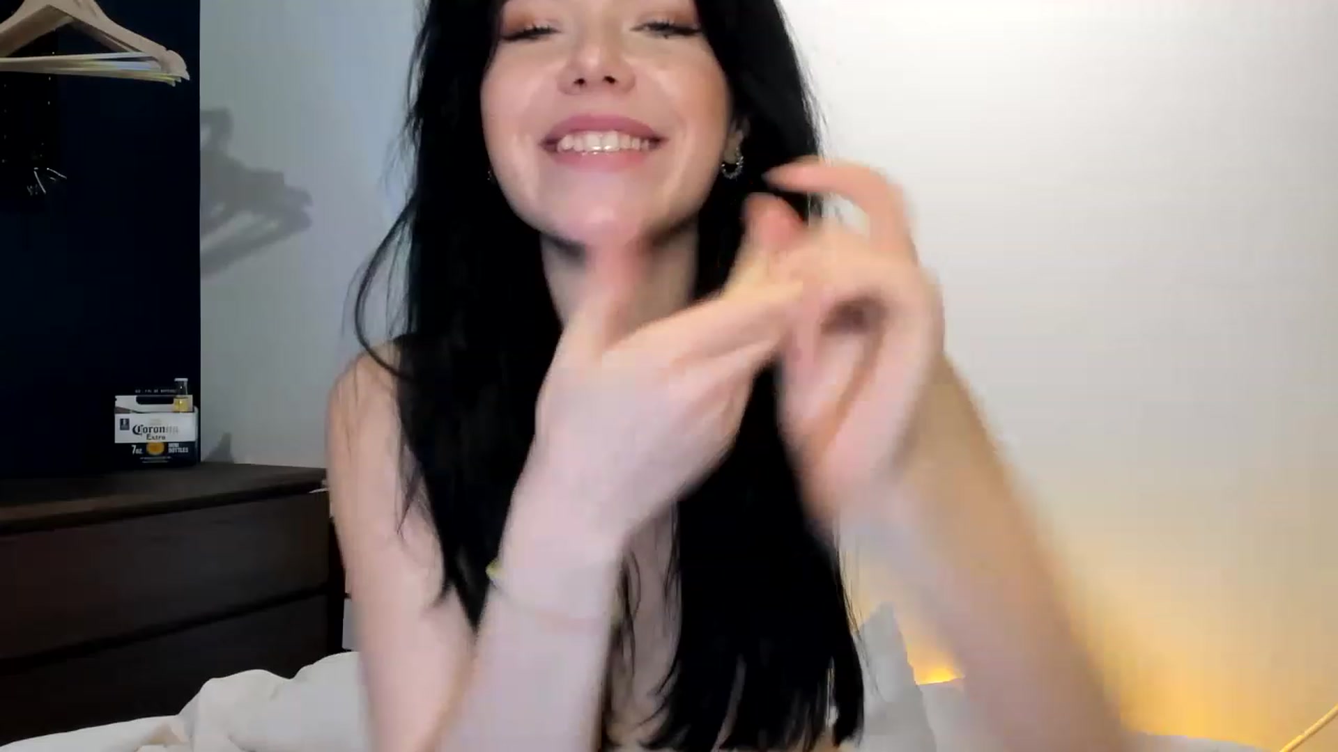Gallery image thumbnail from Nancy_Morris's myfreecams stream on, 05/01/2023, 07:17 image 13 of 20