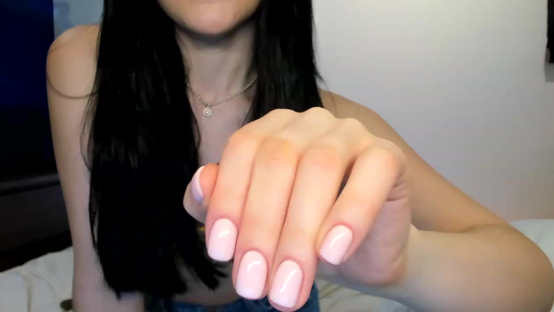 Gallery image thumbnail from Nancy_Morris's myfreecams stream on, 05/04/2023, 24:50 image 12 of 20