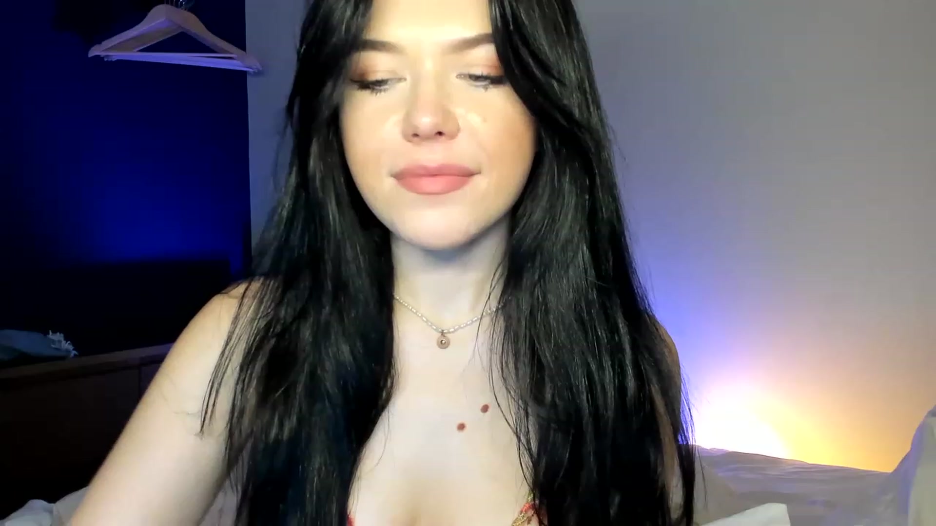 Gallery image thumbnail from Nancy_Morris's myfreecams stream on, 05/04/2023, 03:40 image 18 of 20