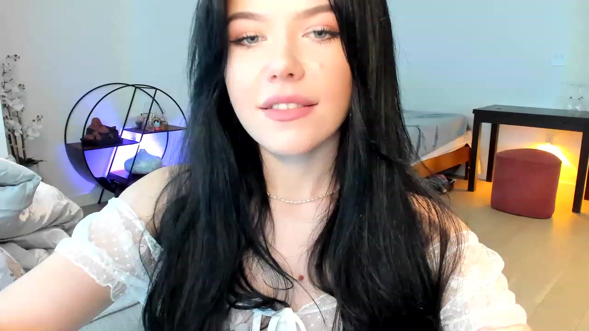 Gallery image thumbnail from Nancy_Morris's myfreecams stream on, 05/05/2023, 23:26 image 18 of 20