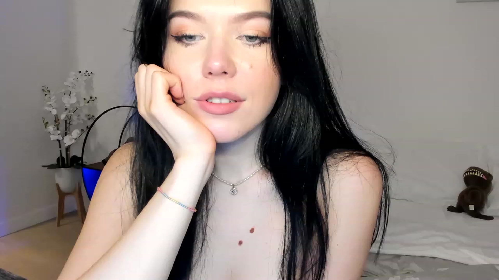 Gallery image thumbnail from Nancy_Morris's myfreecams stream on, 05/07/2023, 04:04 image 12 of 20
