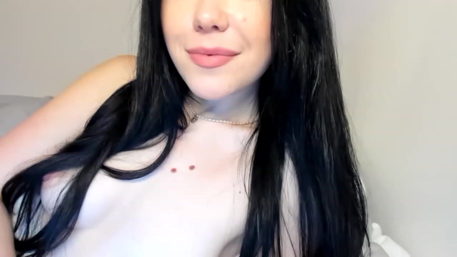 Gallery image thumbnail from Nancy_Morris's myfreecams stream on, 05/07/2023, 07:16 image 5 of 20
