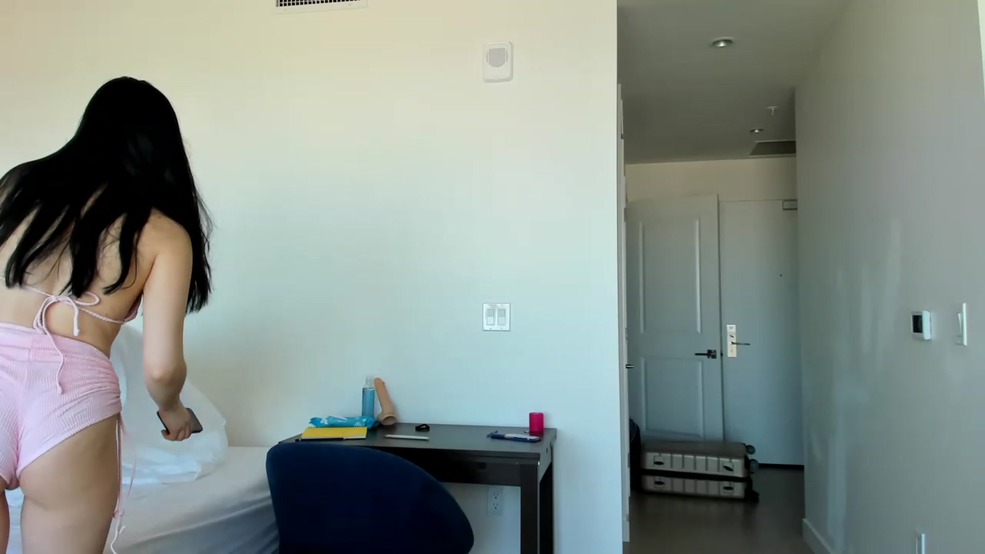 Gallery image thumbnail from Nancy_Morris's myfreecams stream on, 05/08/2023, 02:58 image 9 of 20