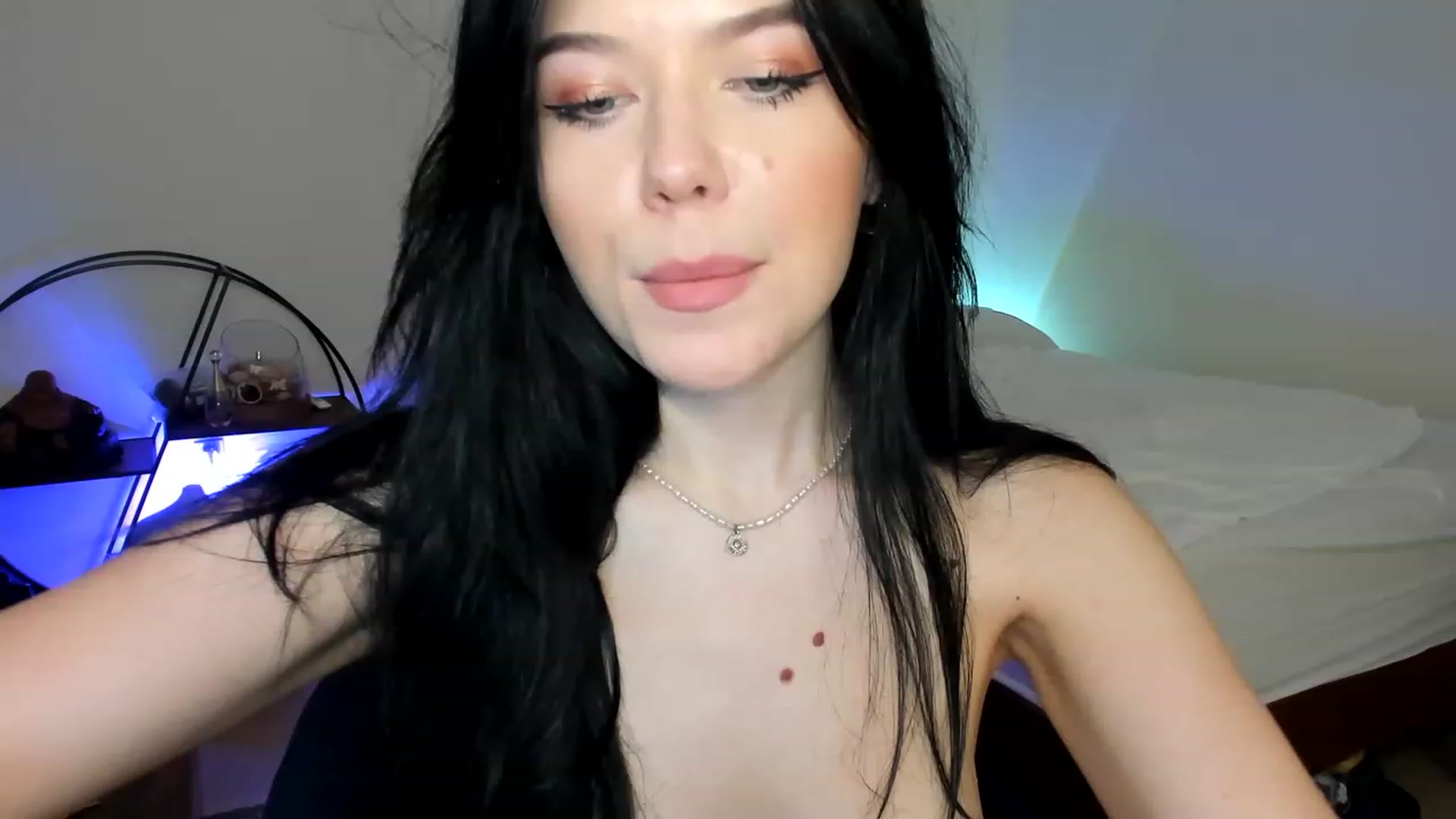 Gallery image thumbnail from Nancy_Morris's myfreecams stream on, 05/08/2023, 06:48 image 1 of 20
